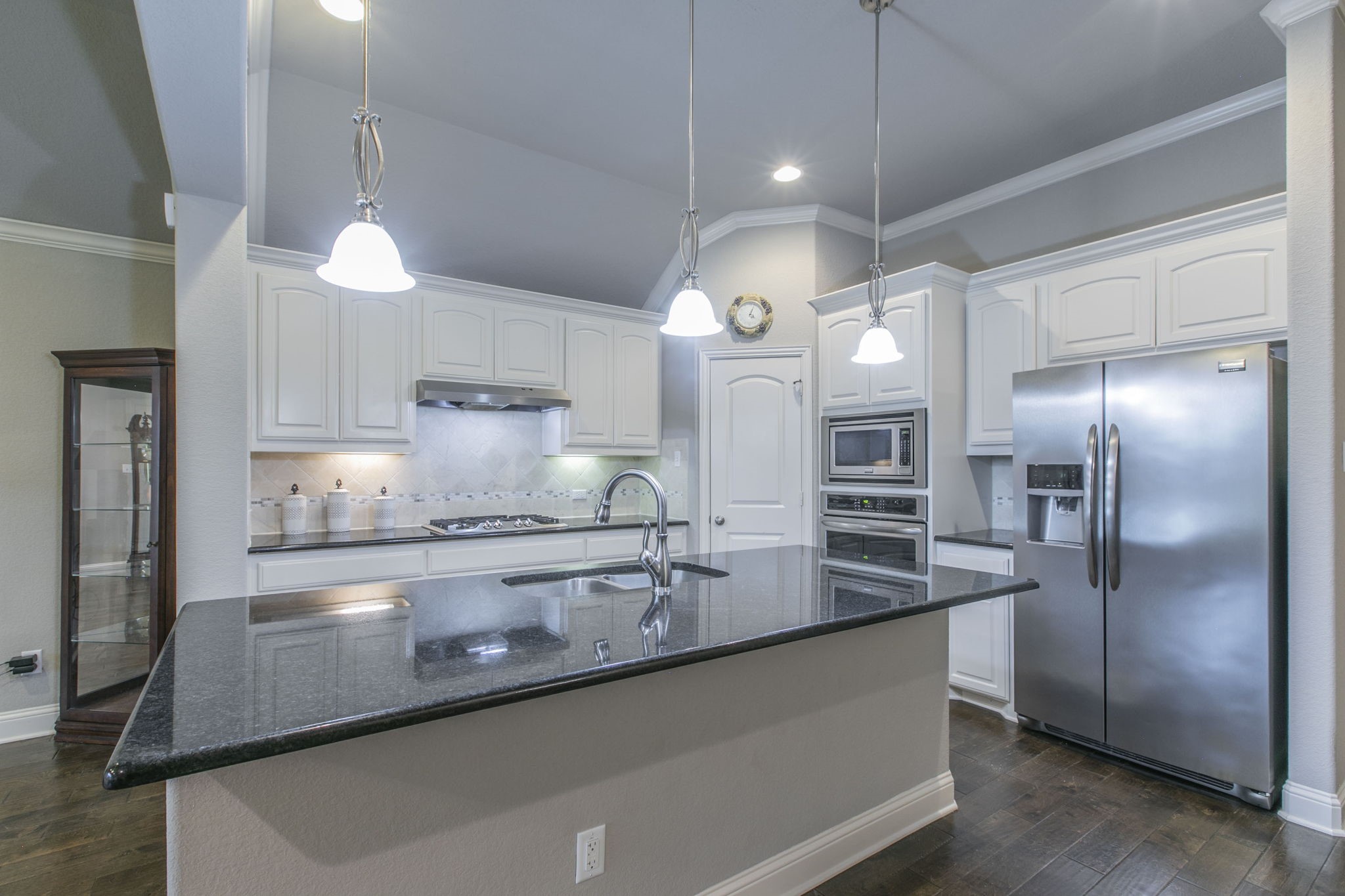 230 Oak Meadow Trail