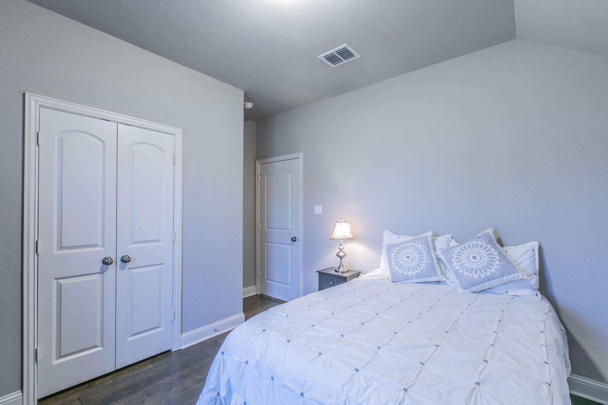 230 Oak Meadow Trail