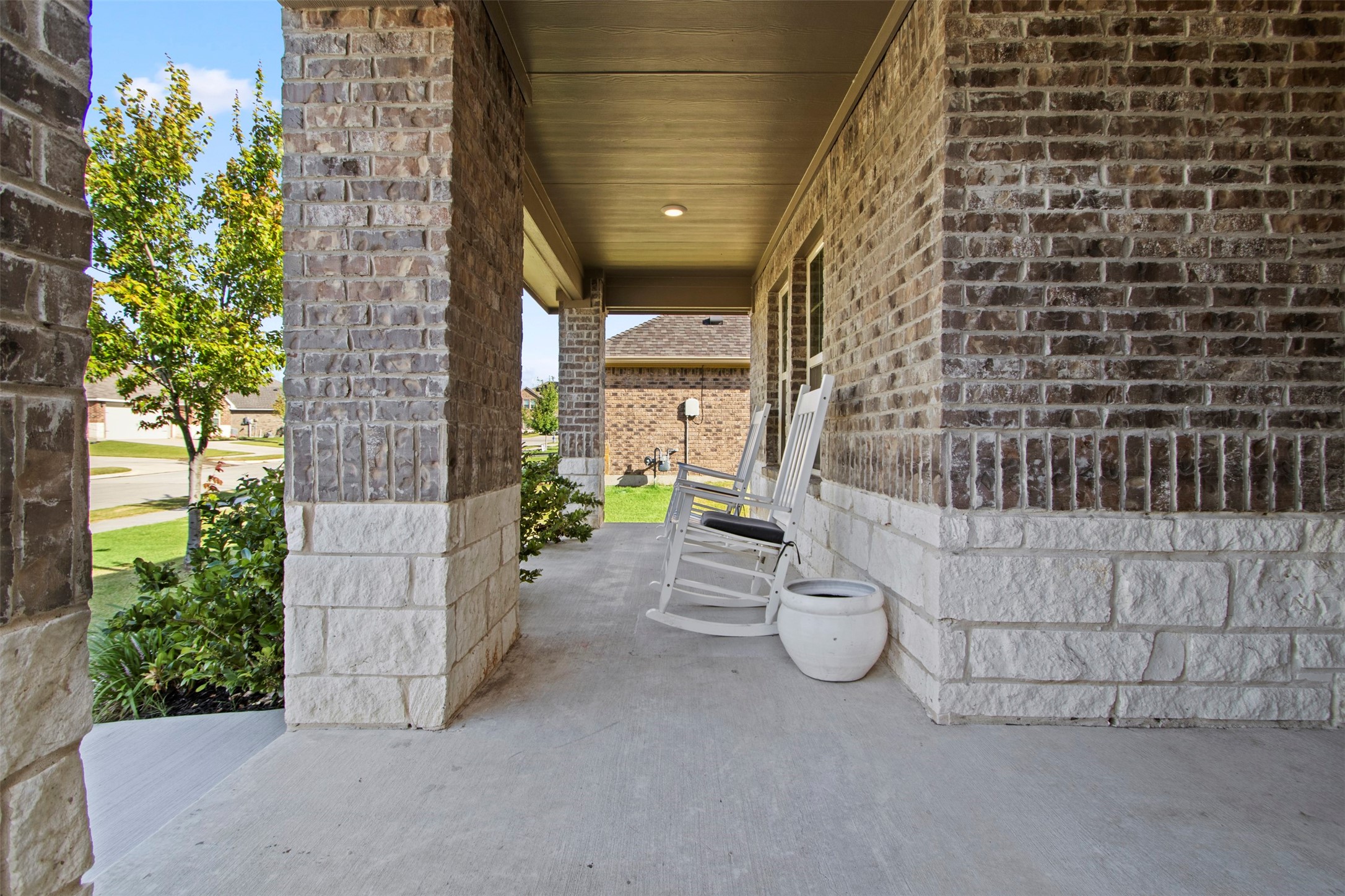 208 Churchill Court