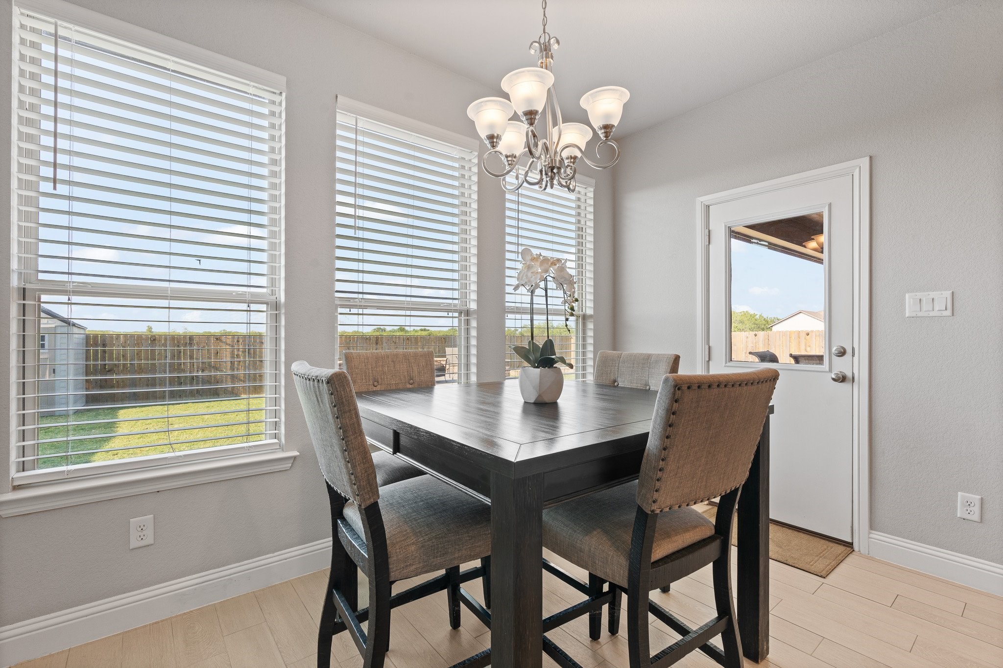 402 Stoneridge Drive