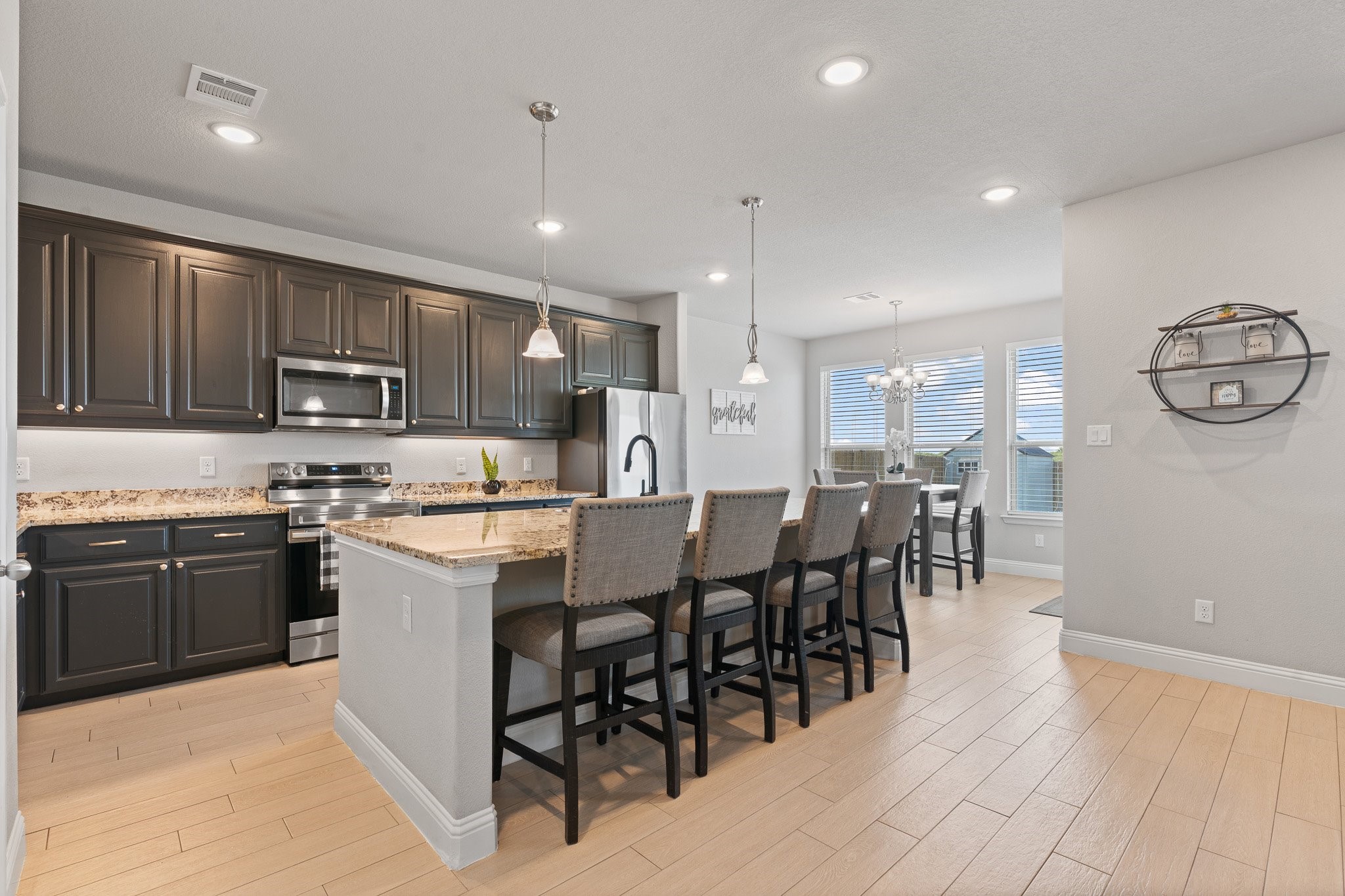 402 Stoneridge Drive