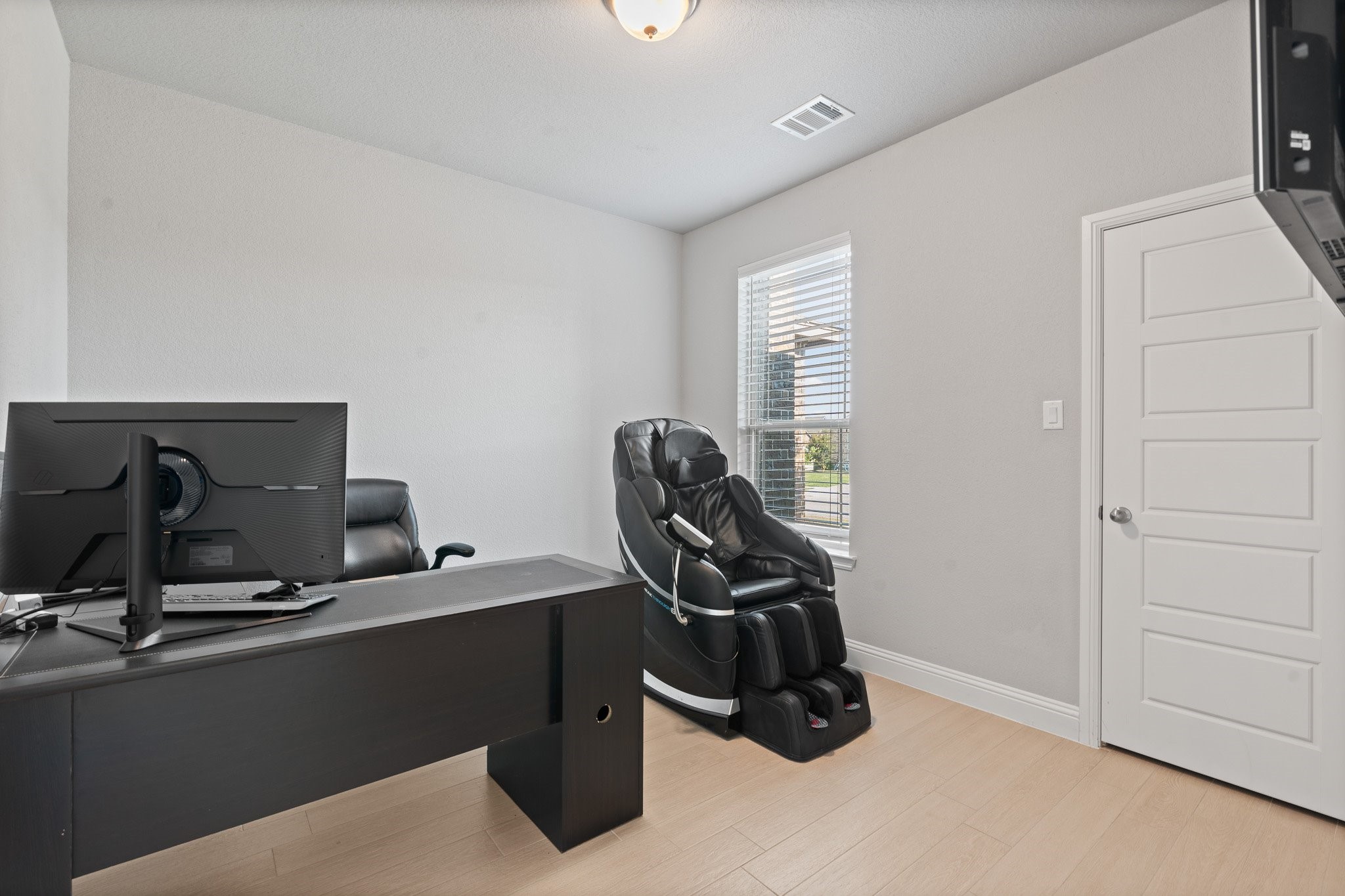 402 Stoneridge Drive