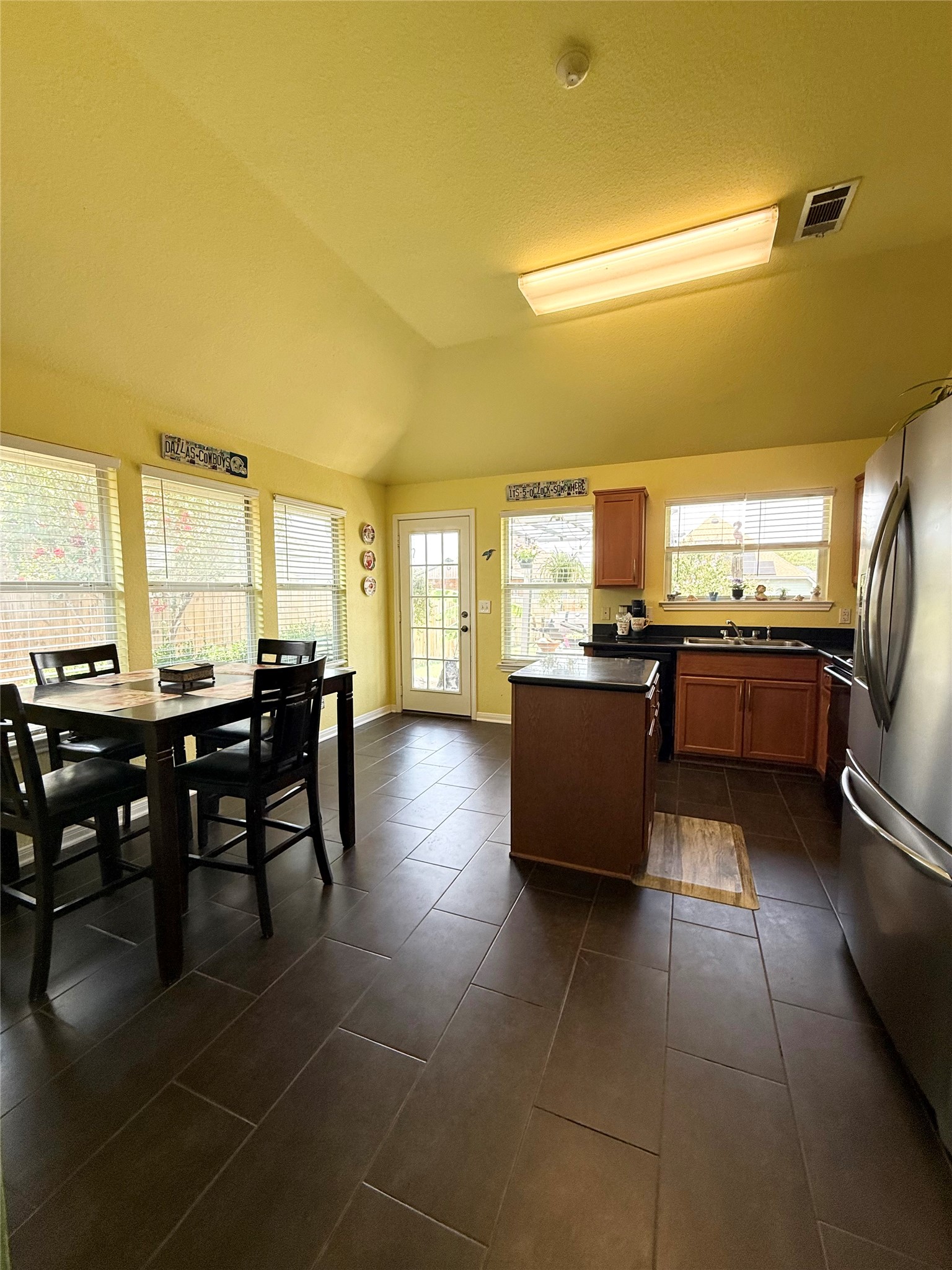 10226 Condor Loop