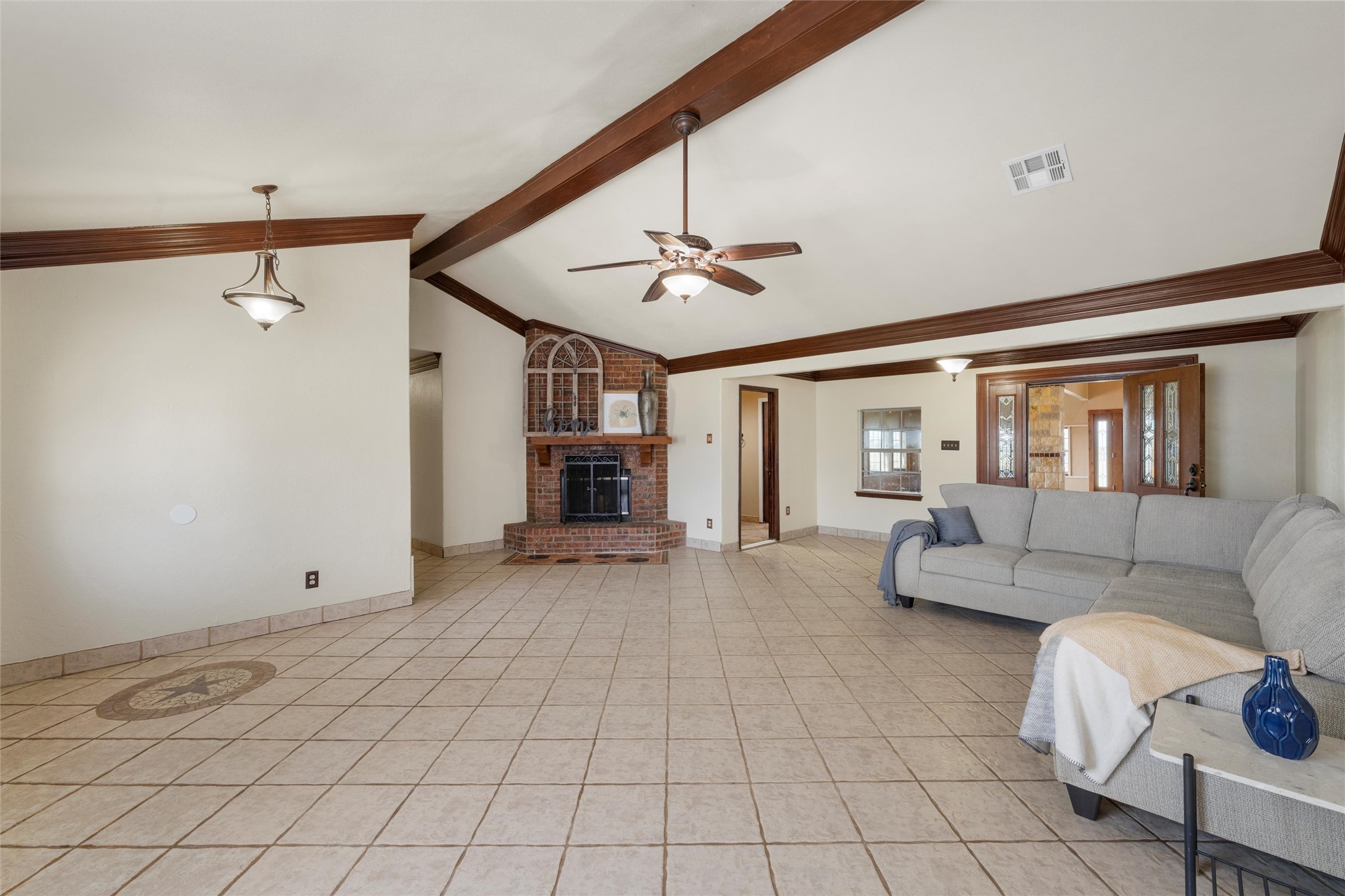 3433 W Tours Road