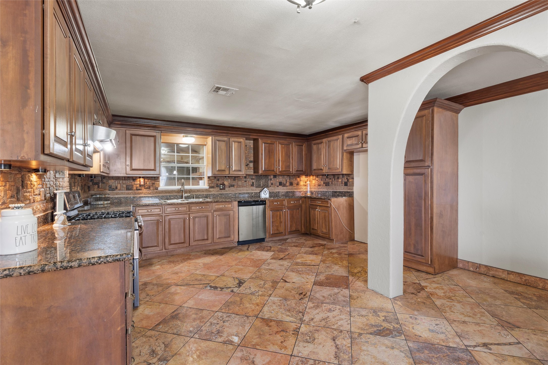 3433 W Tours Road