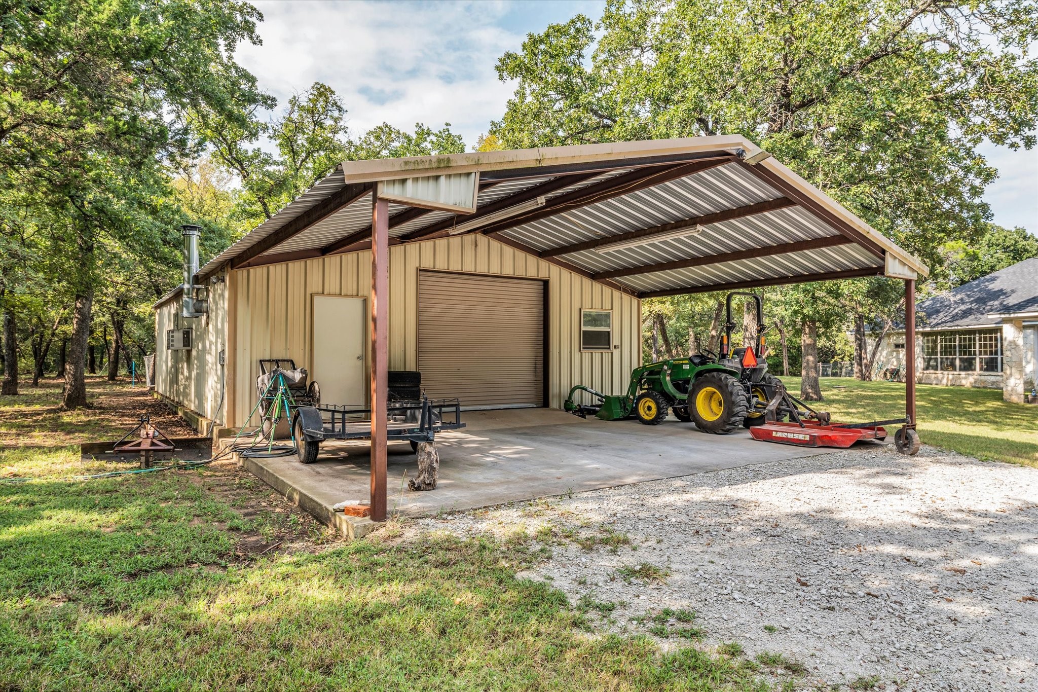 831 County Road 2200