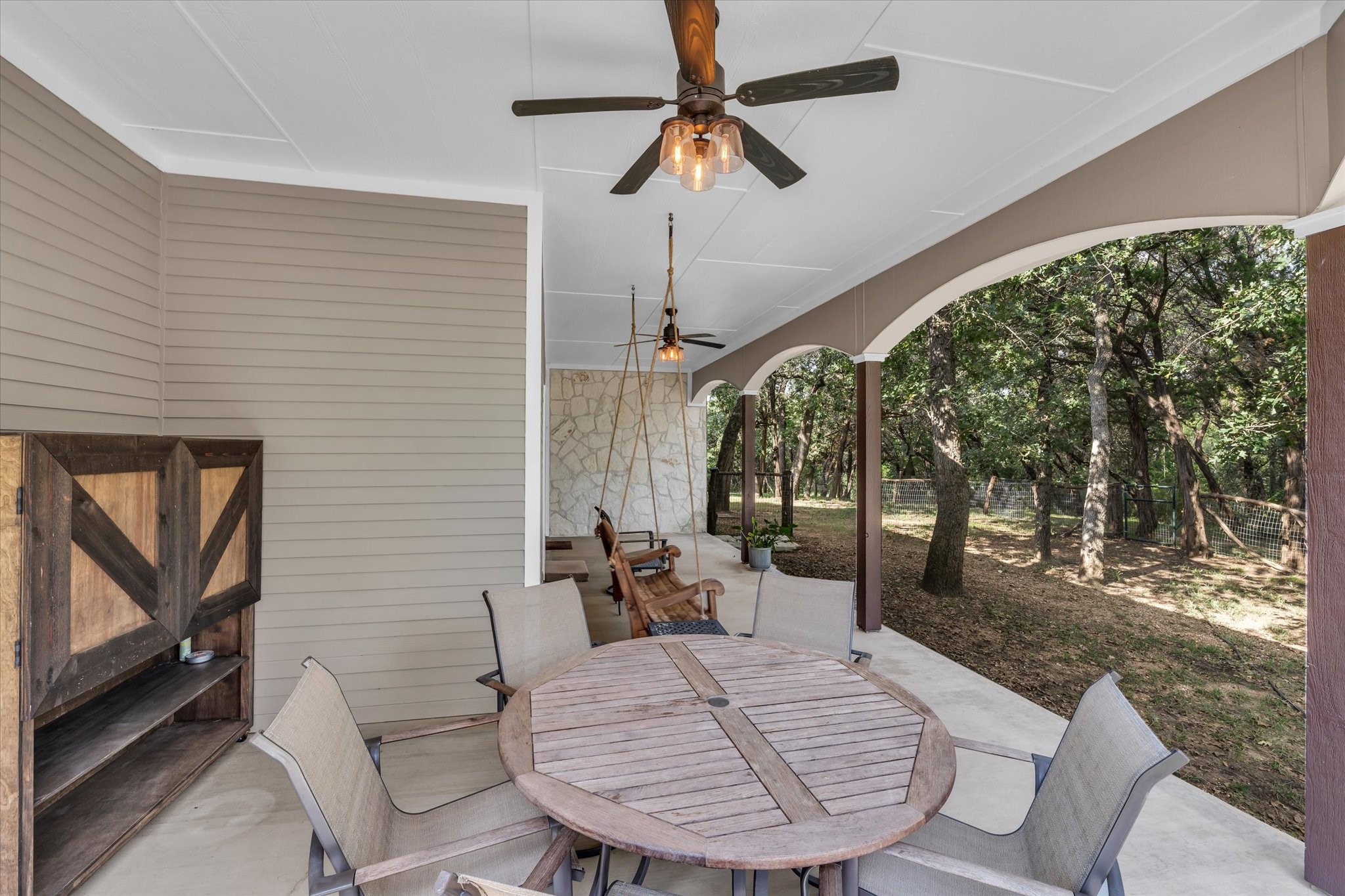 831 County Road 2200