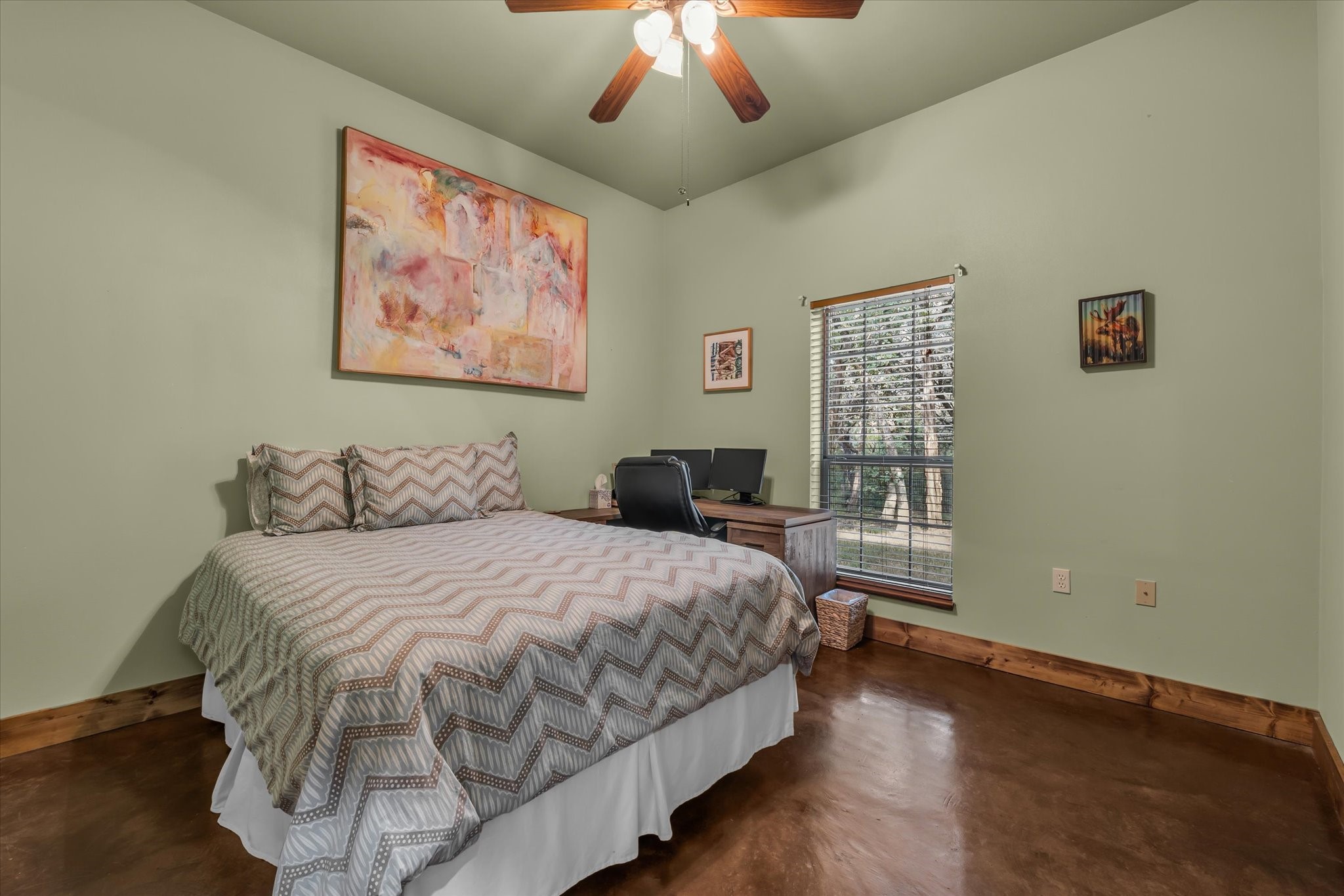 831 County Road 2200