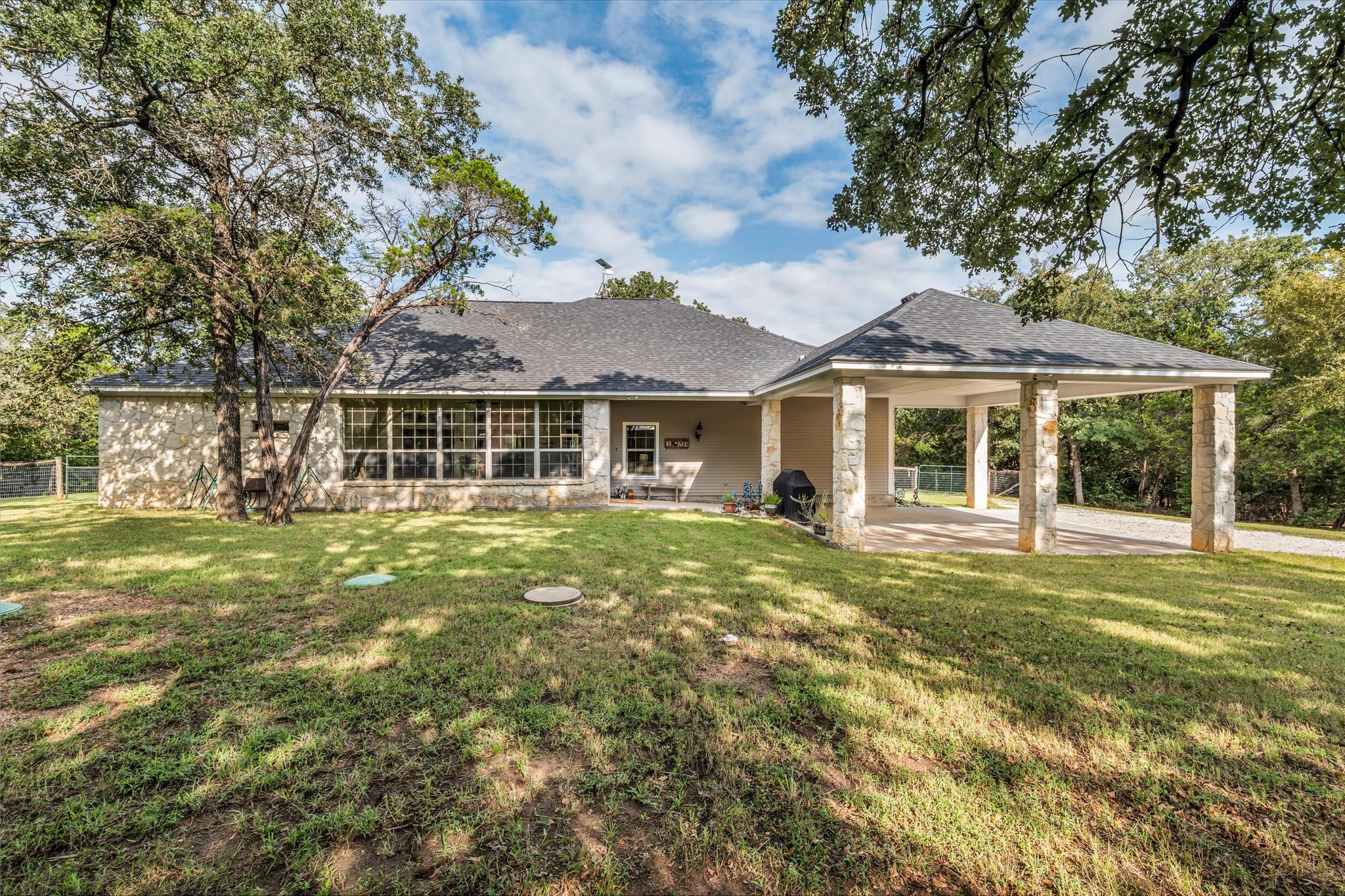 831 County Road 2200