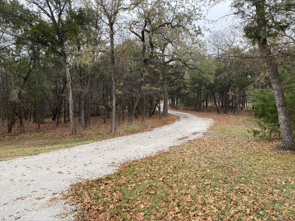 831 County Road 2200