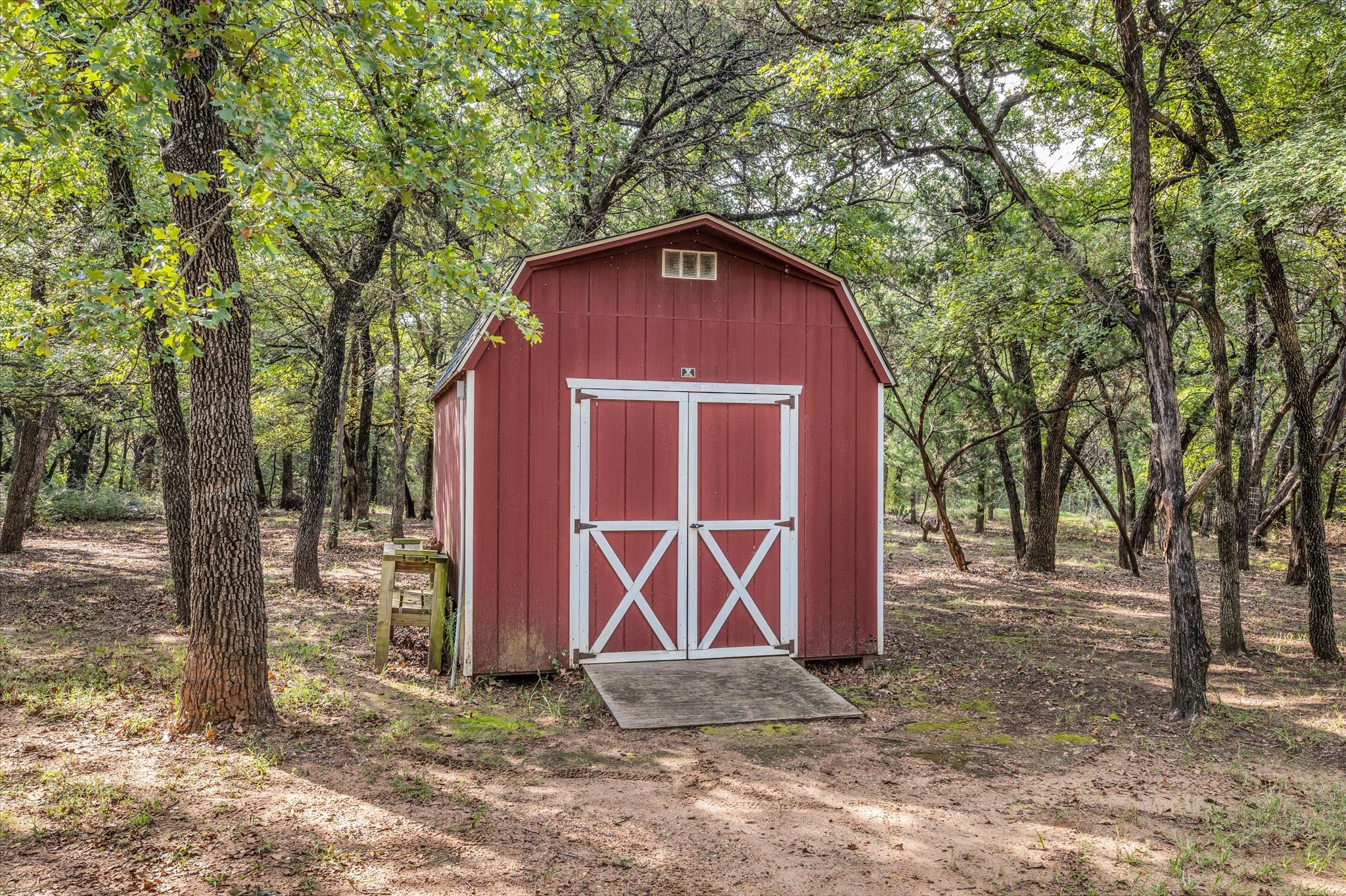 831 County Road 2200