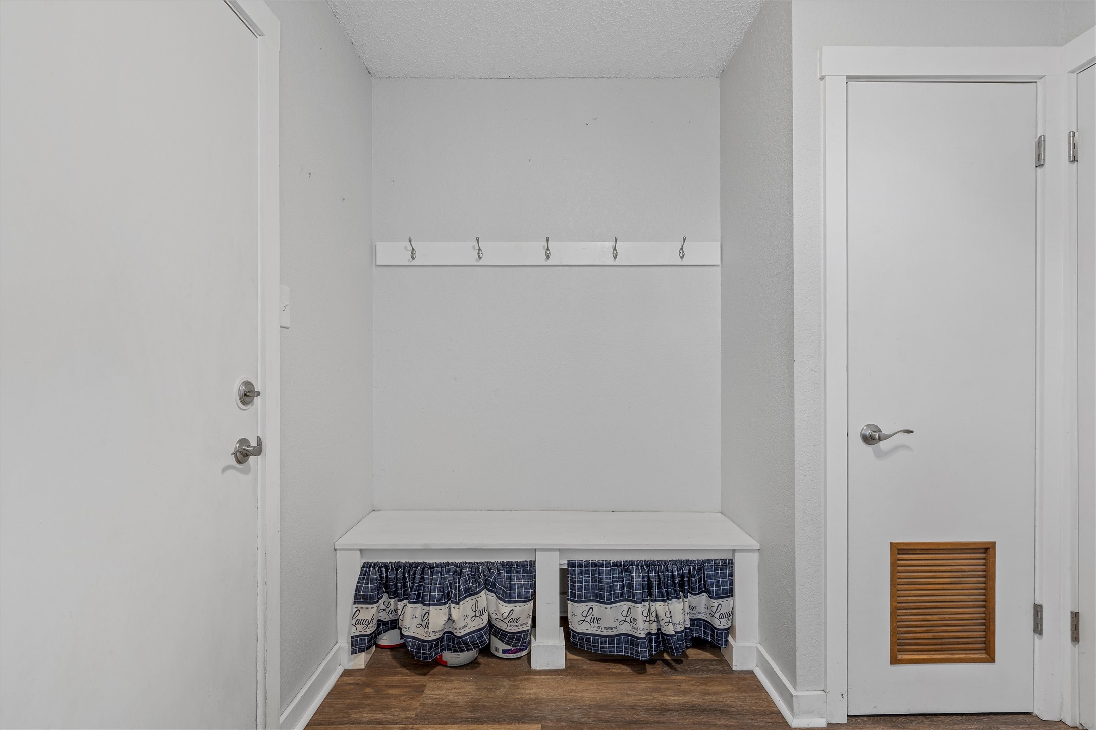 6199 State Highway 22