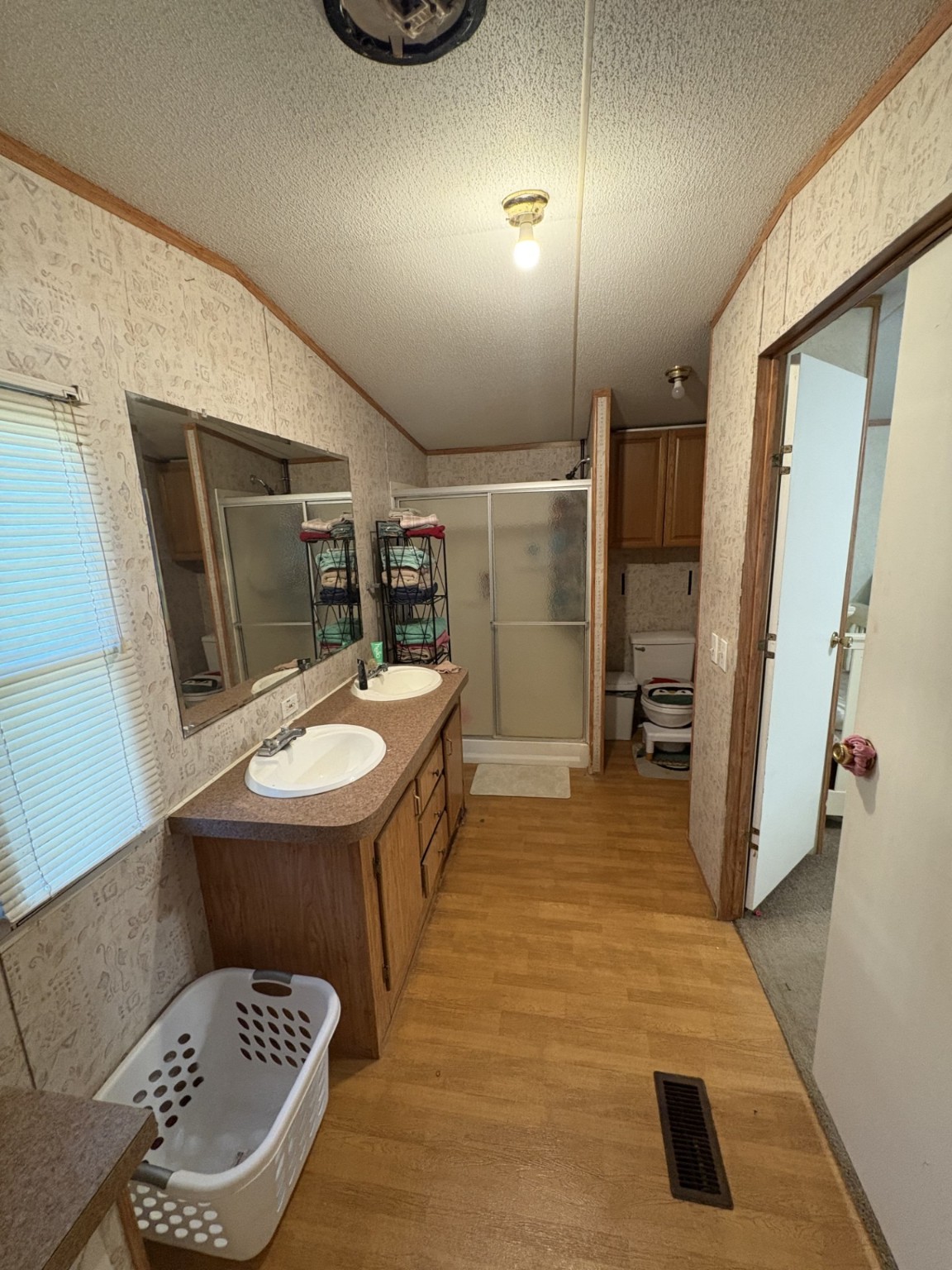 176 County Road 1436