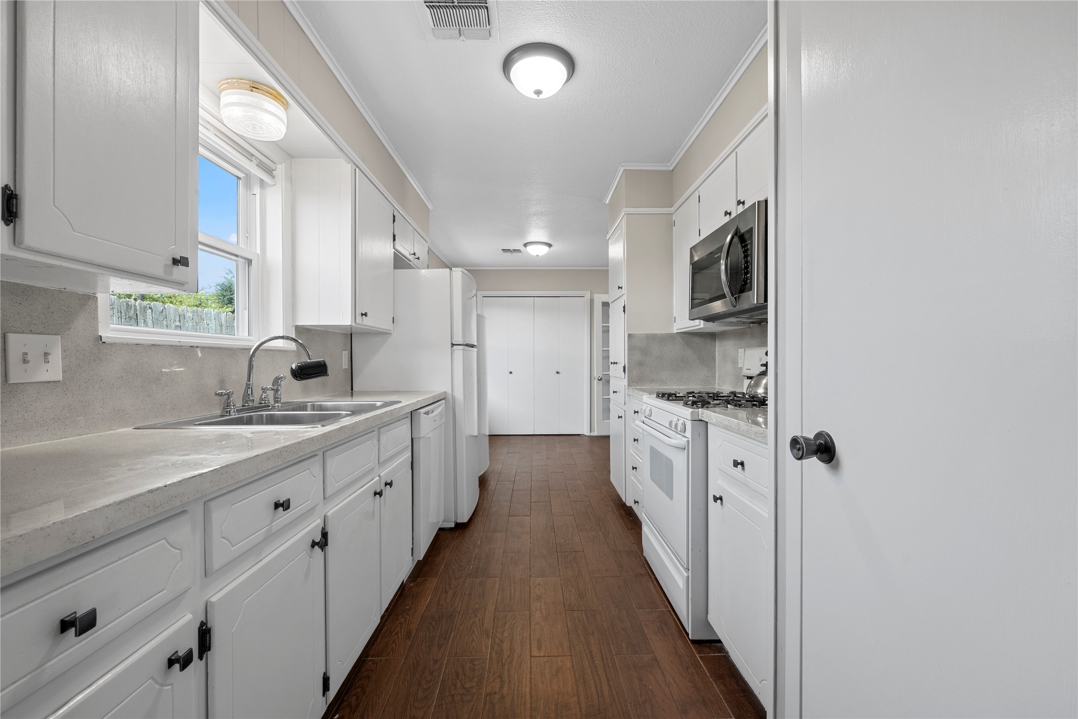 1409 Old Brandon Road