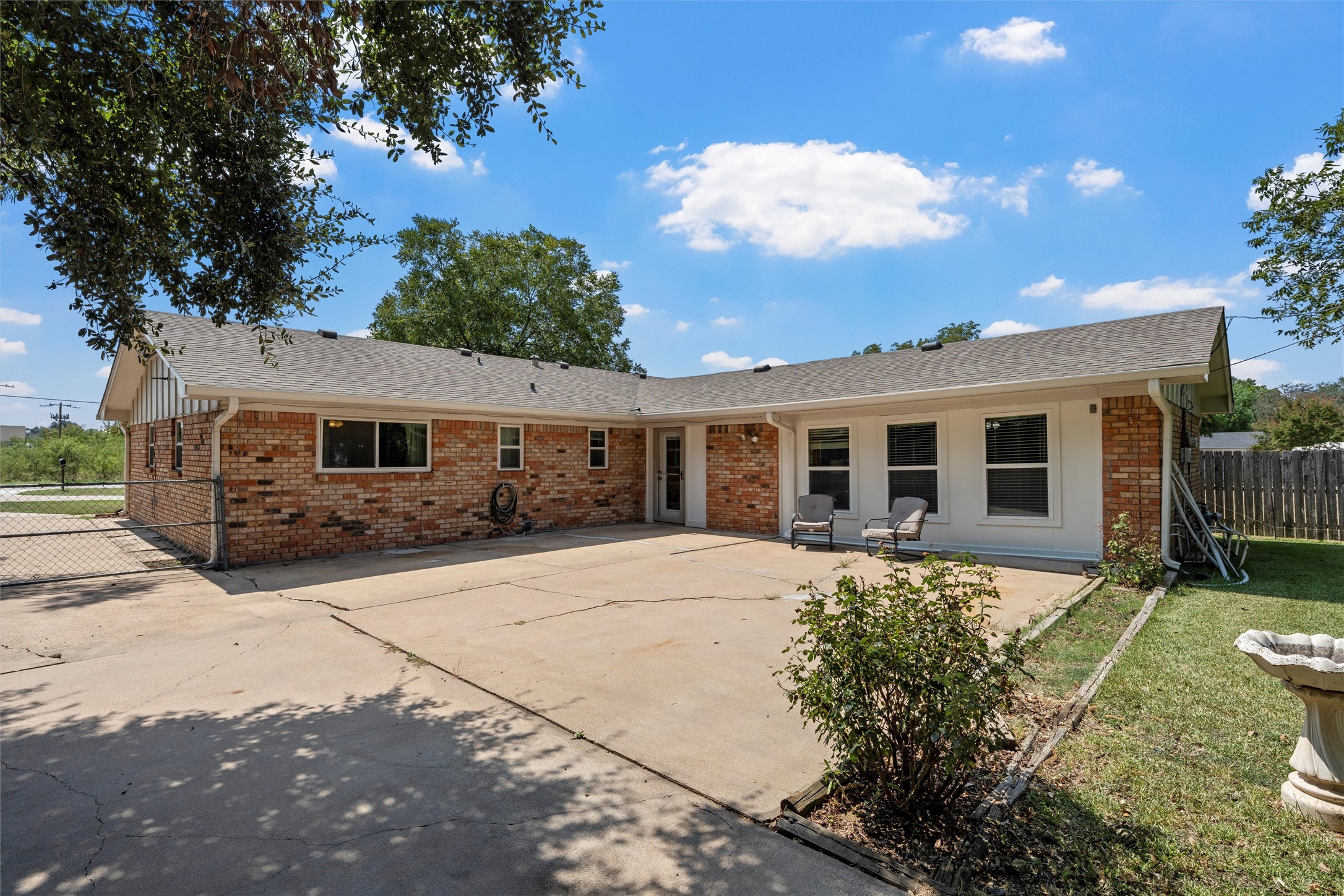 1409 Old Brandon Road