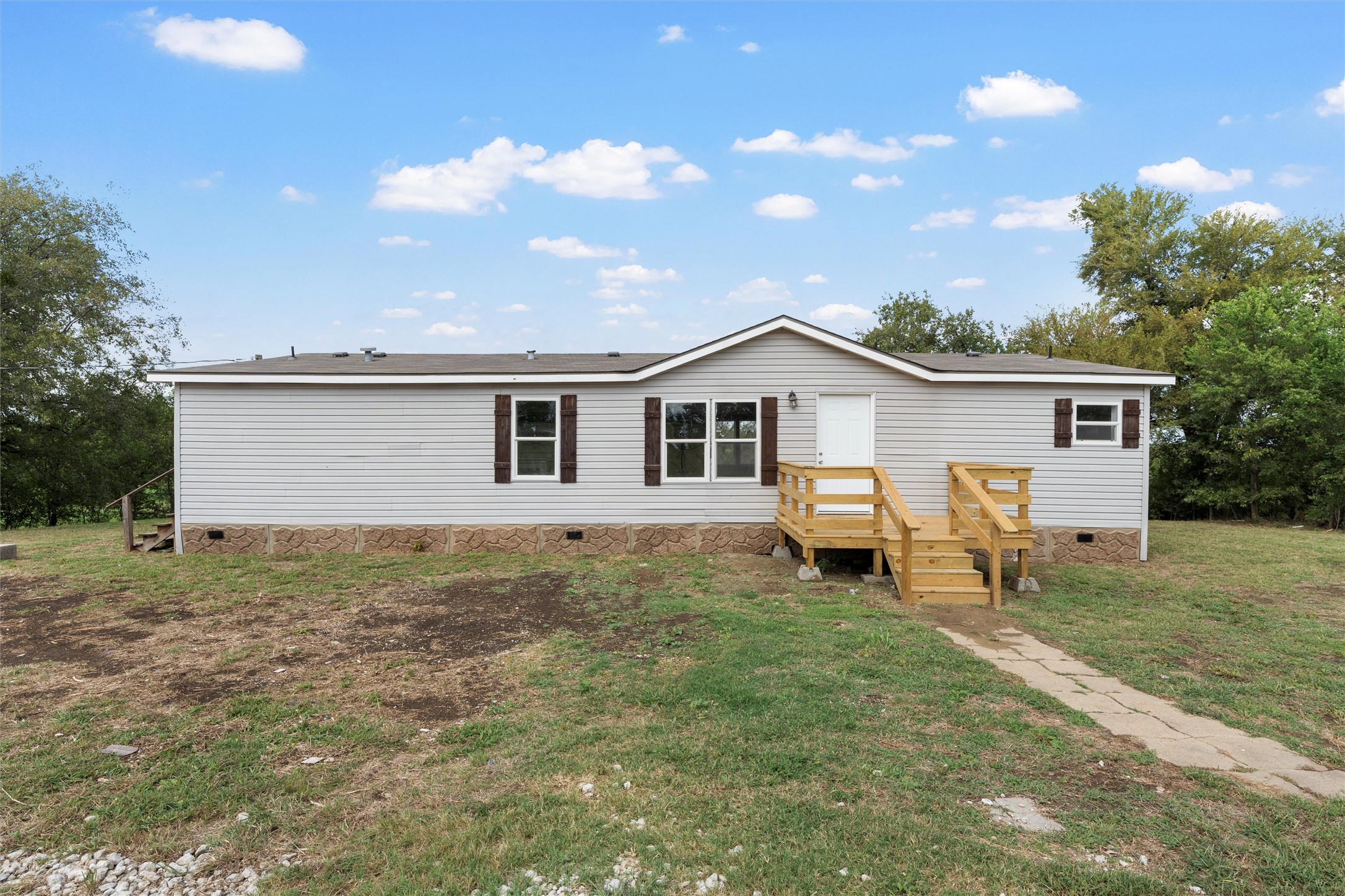 1305 Kirkland Hill Road