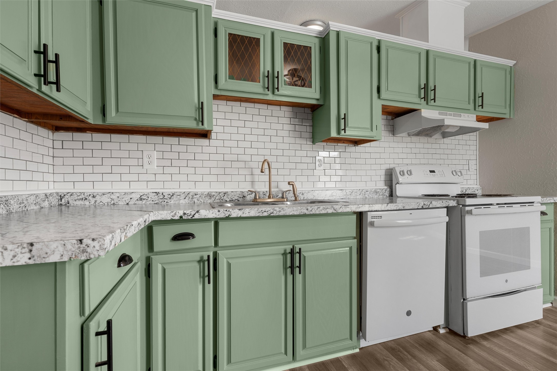 1305 Kirkland Hill Road