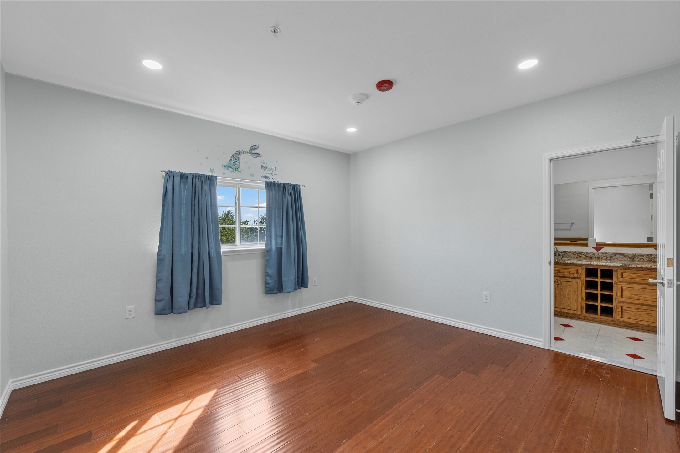 5102 Cinch Drive