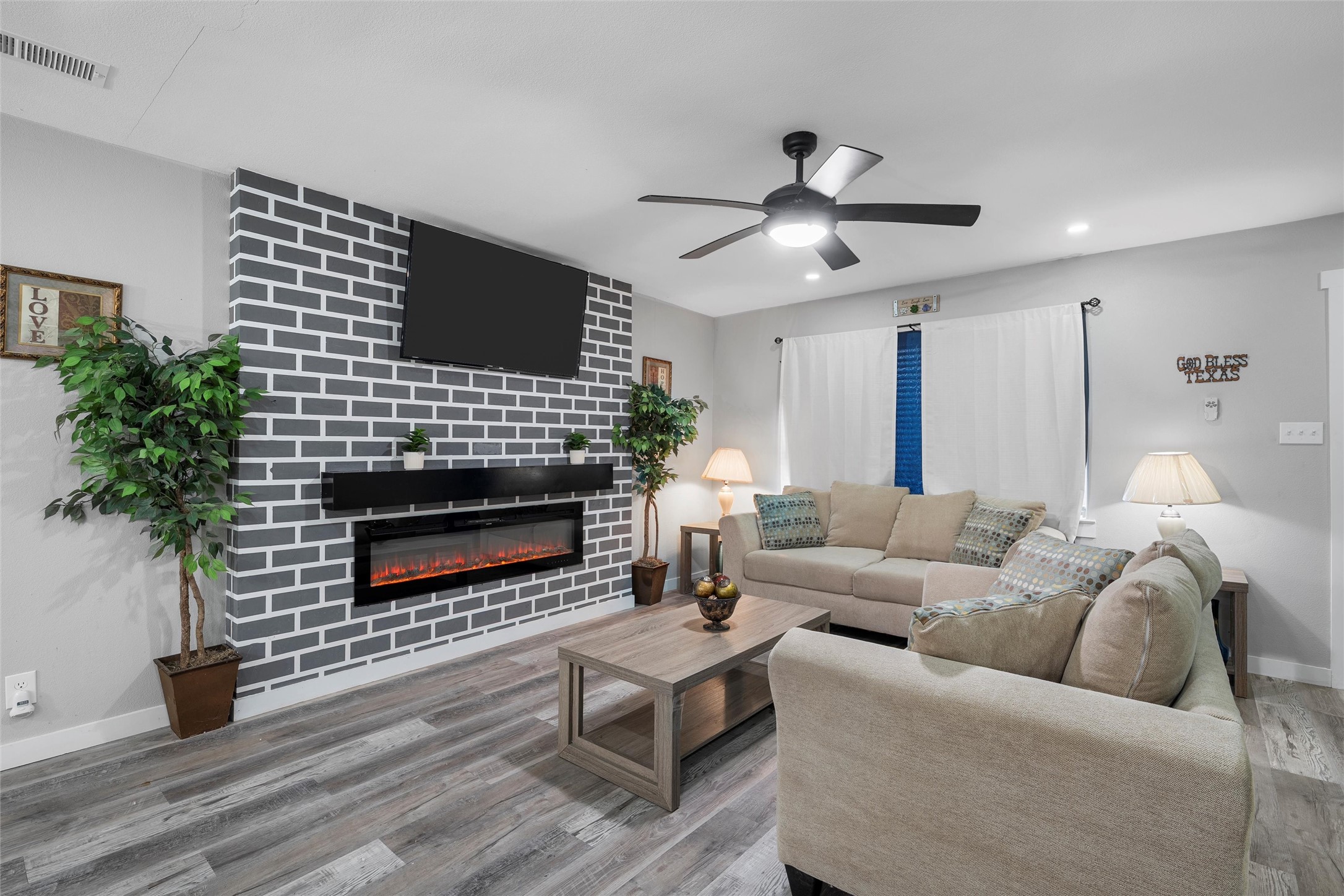 1014 E Franklin Street