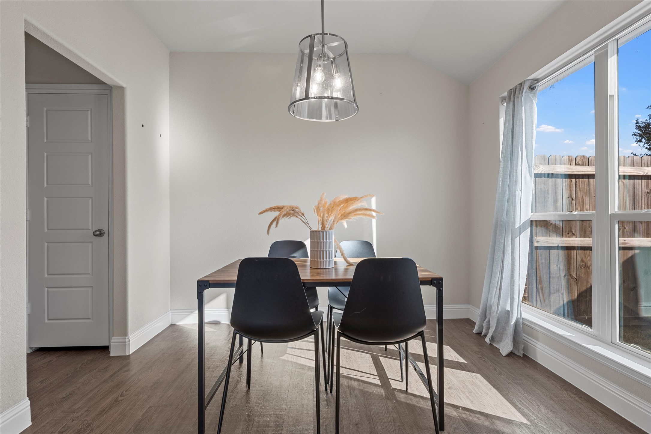 424 Stoneridge Drive