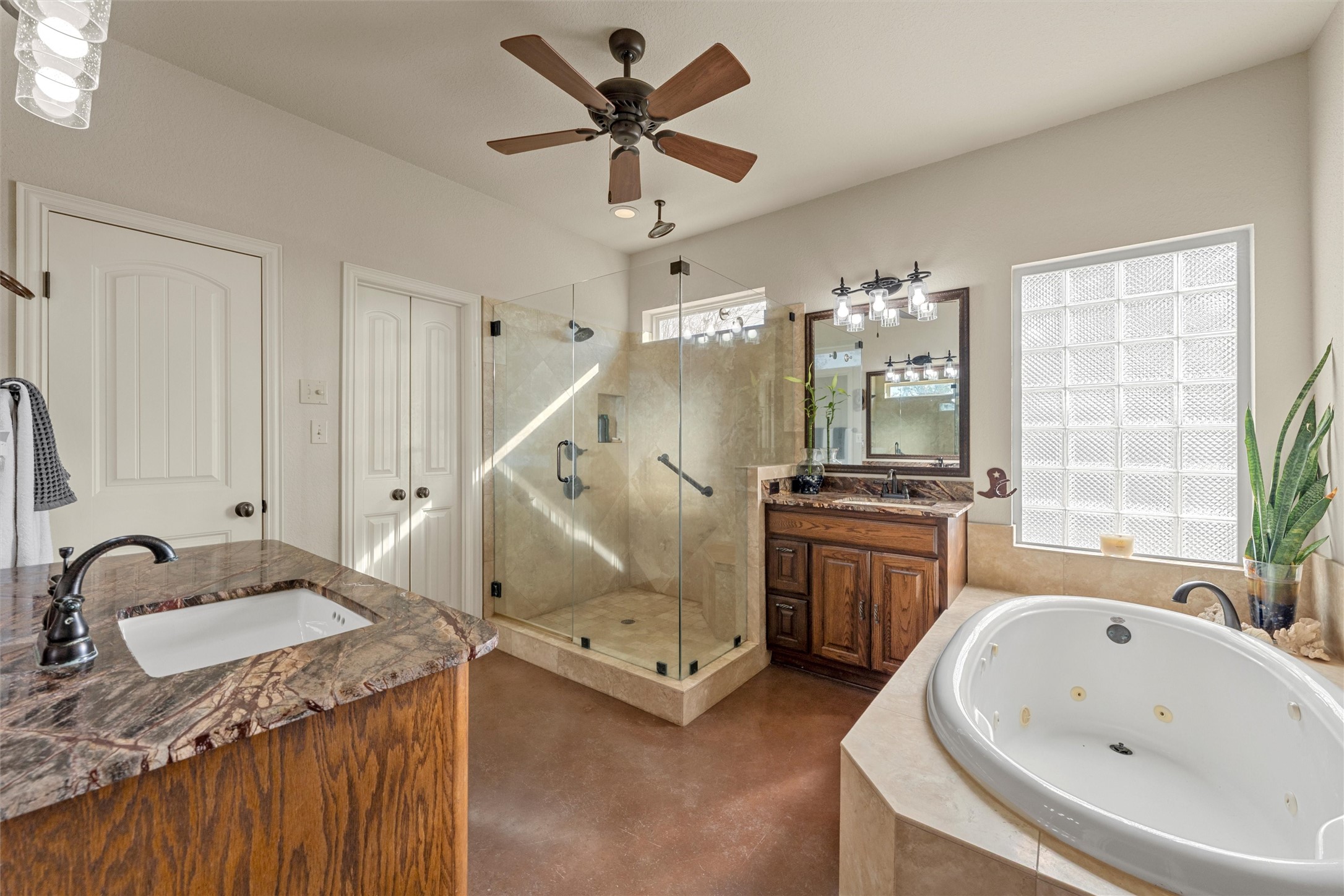 22074 Shady Grove Court