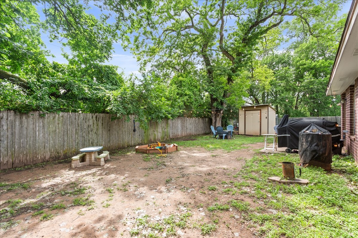 401 Mahon Hollow Drive