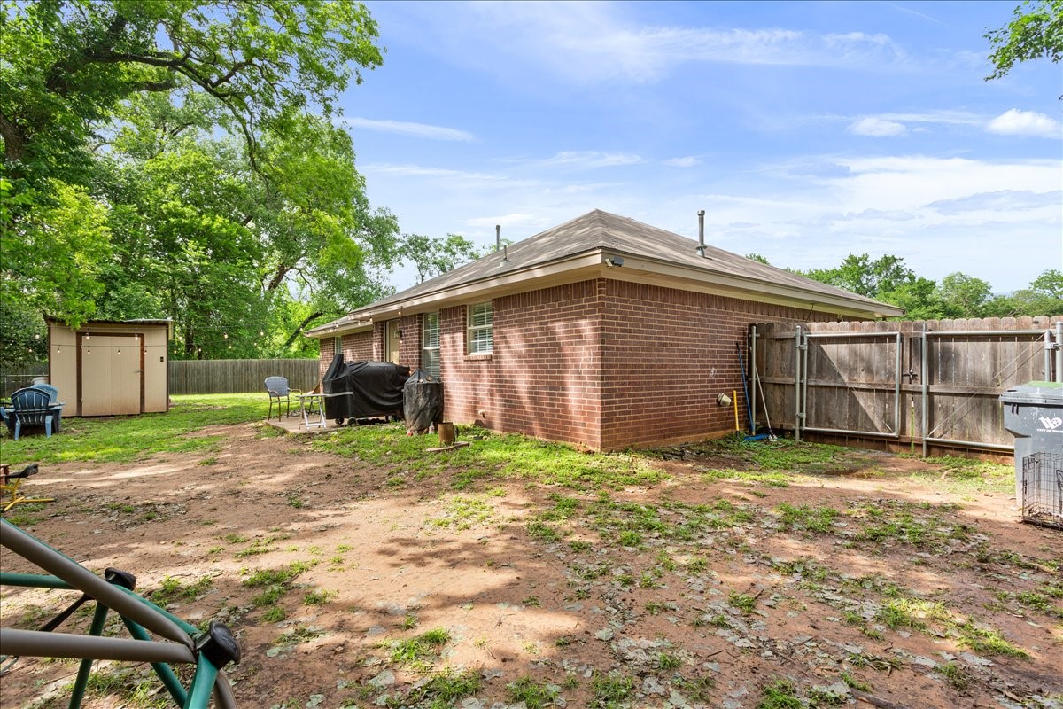 401 Mahon Hollow Drive