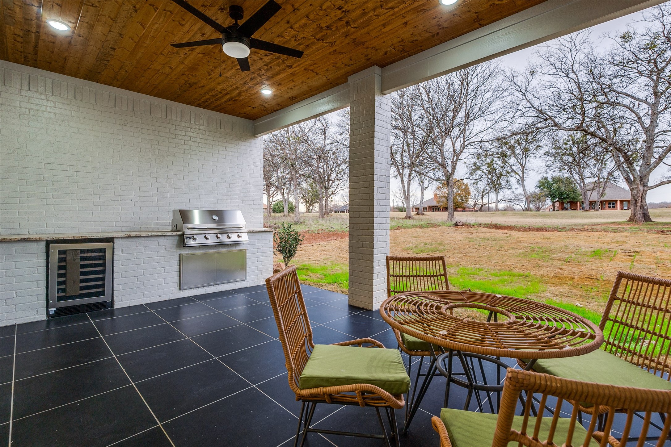 27073 Stonewood Drive