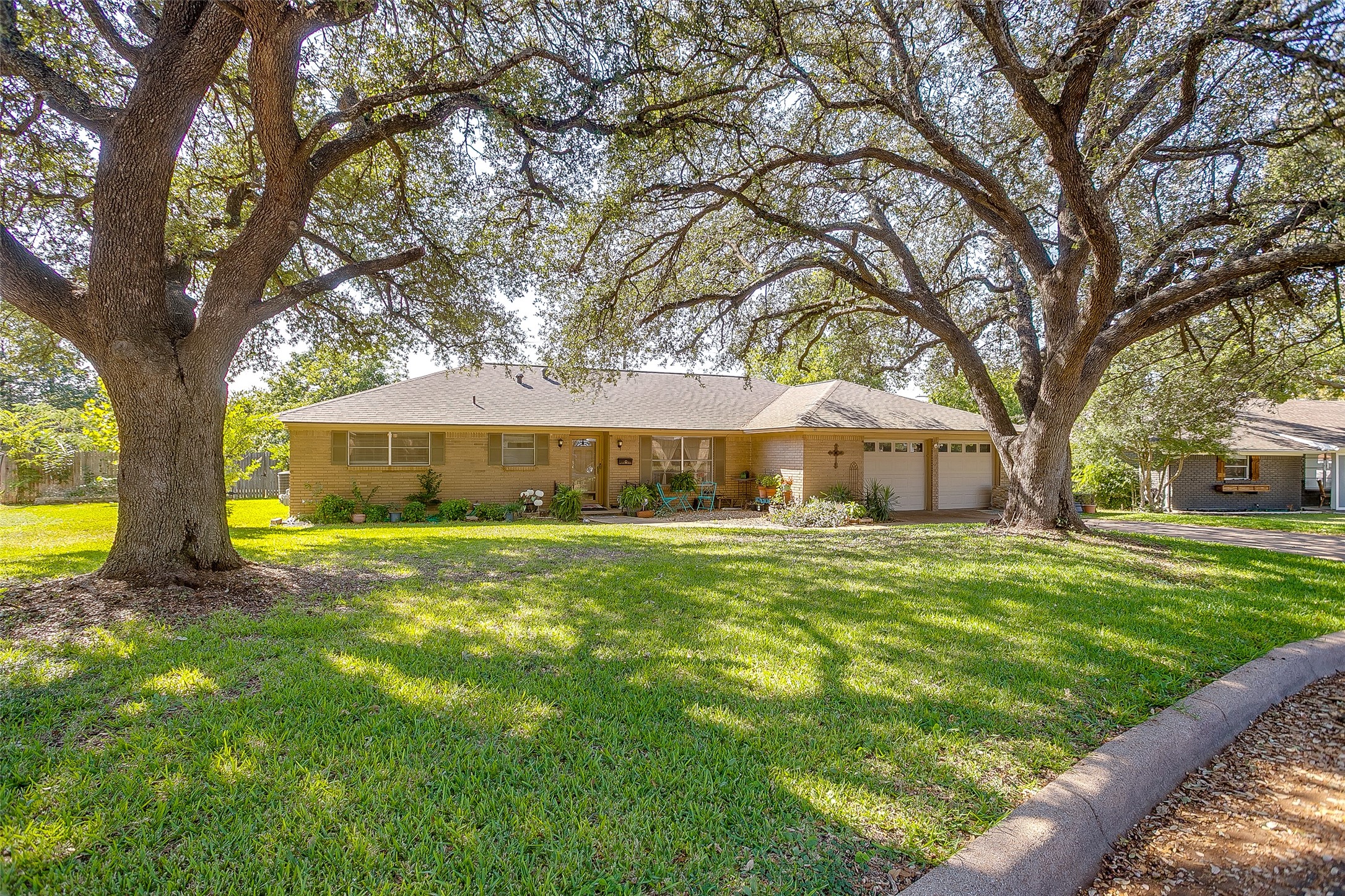 4704 Westlake Drive