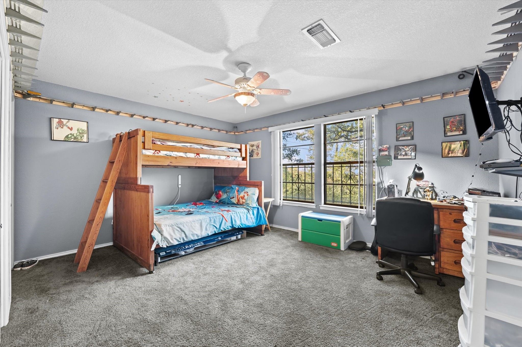 837 White Oak Drive