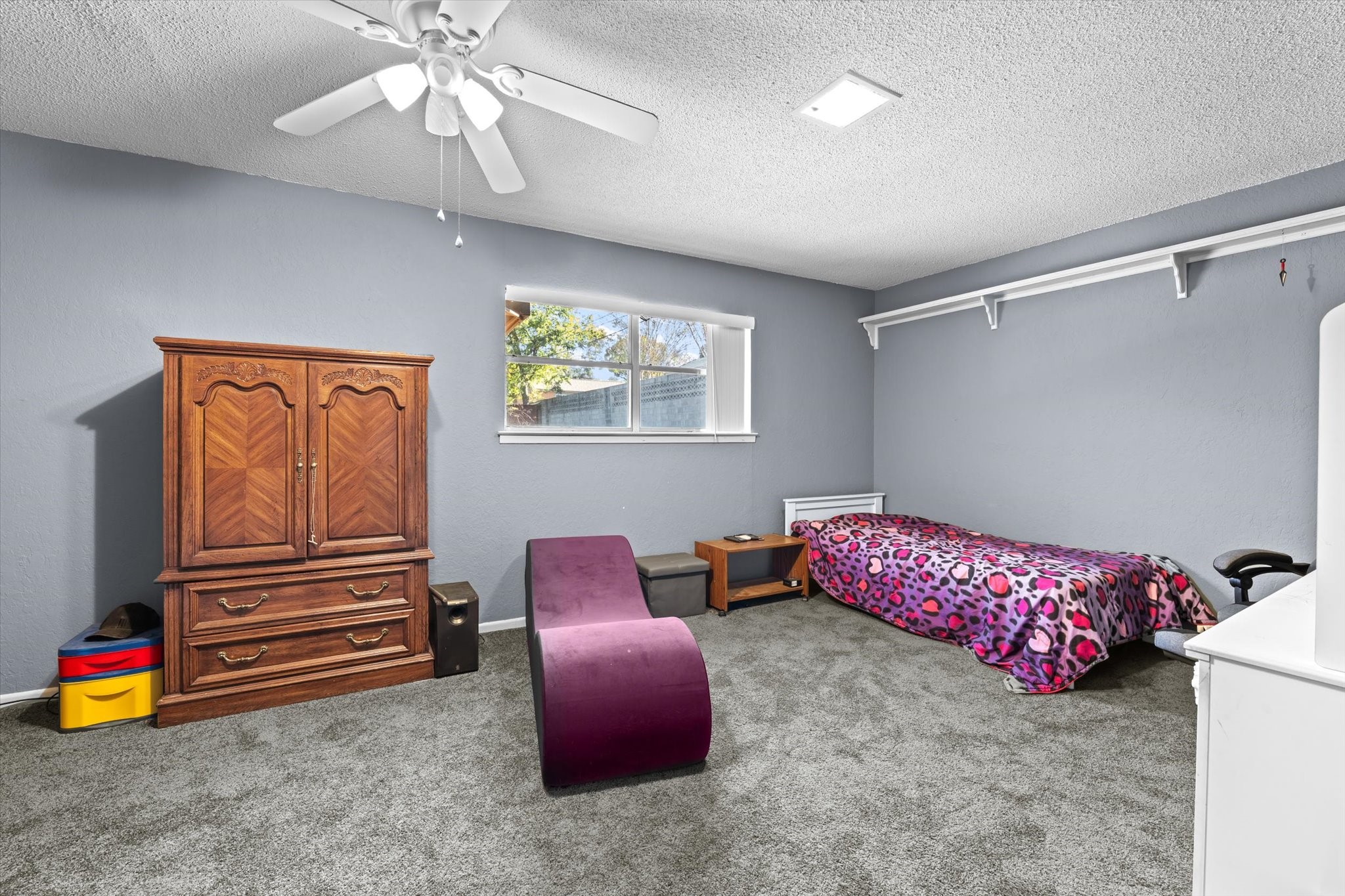 837 White Oak Drive