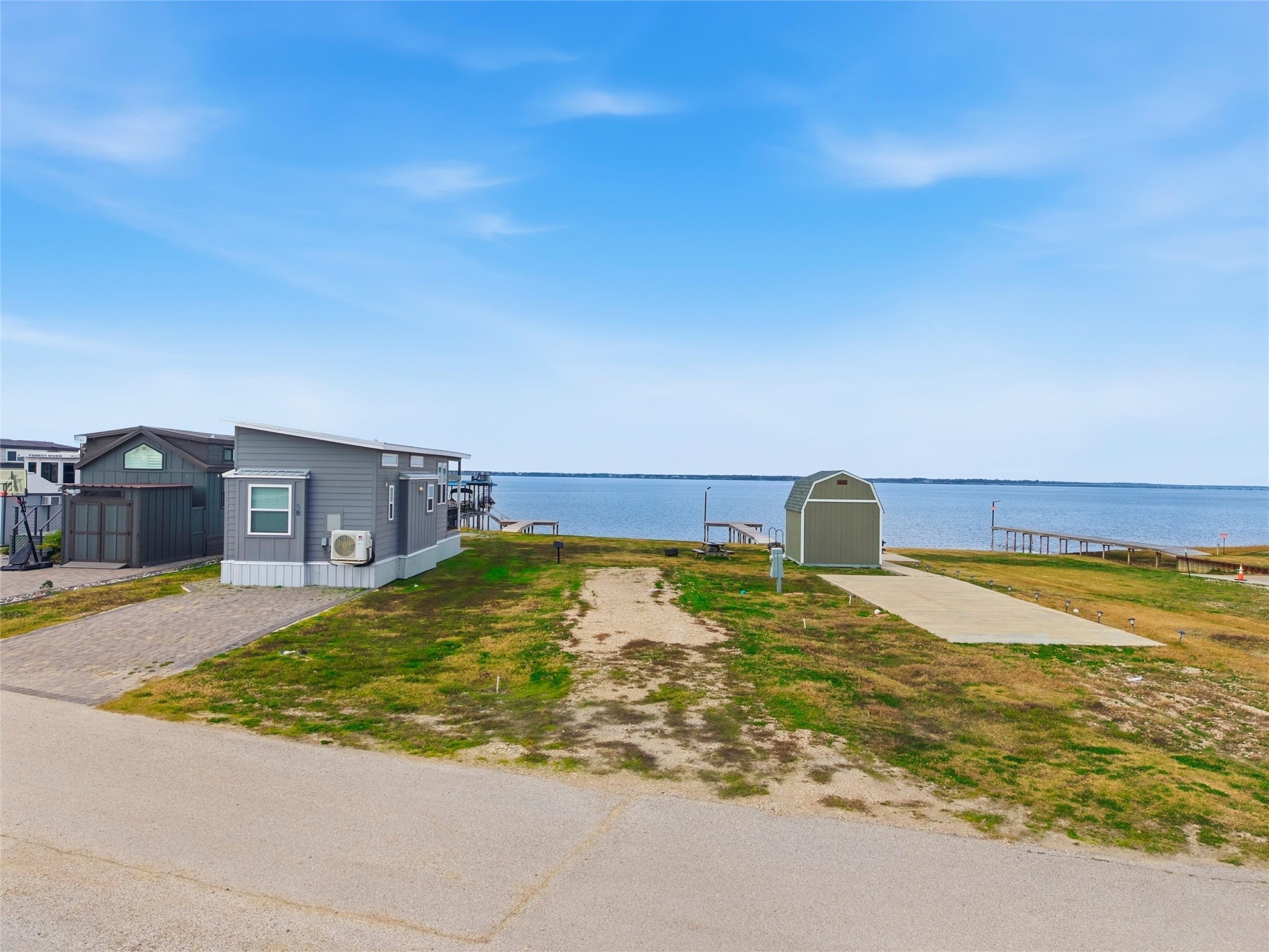 5224 Waterfront Road