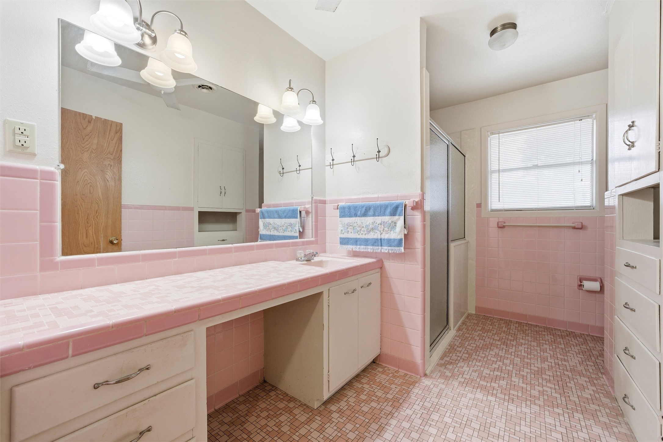 511 S Harrison Street