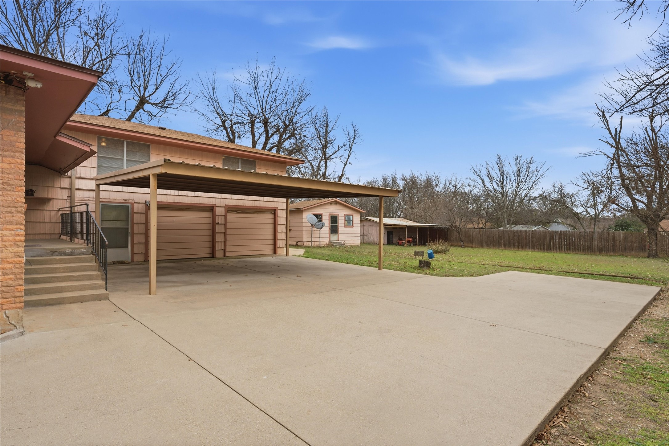 511 S Harrison Street