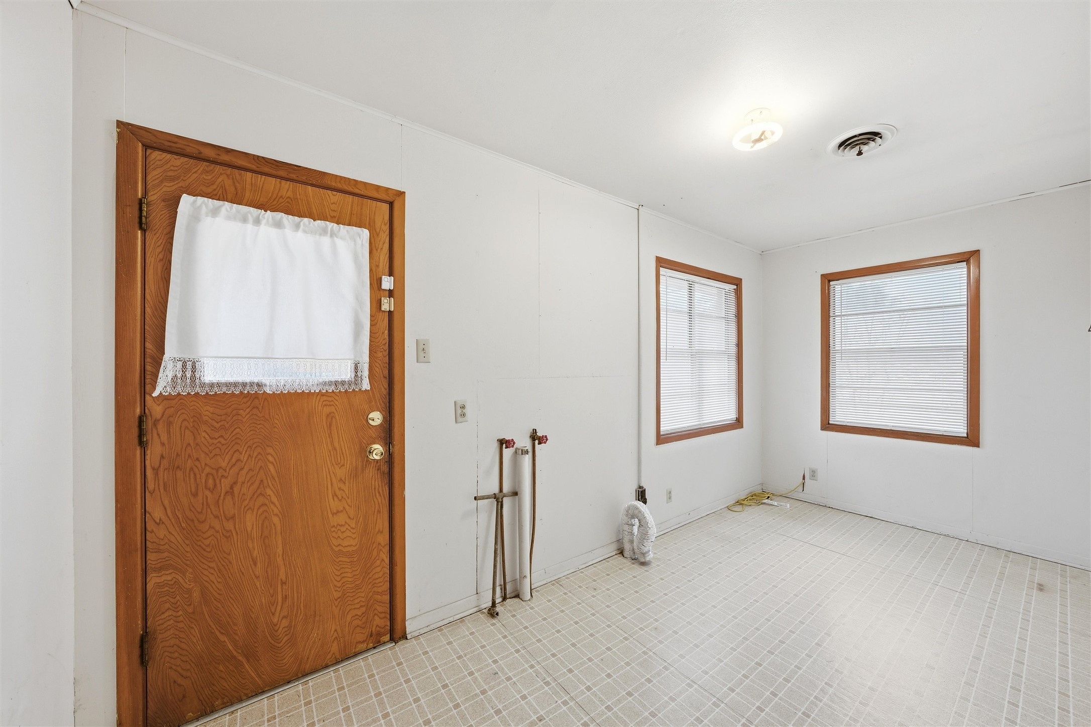 511 S Harrison Street