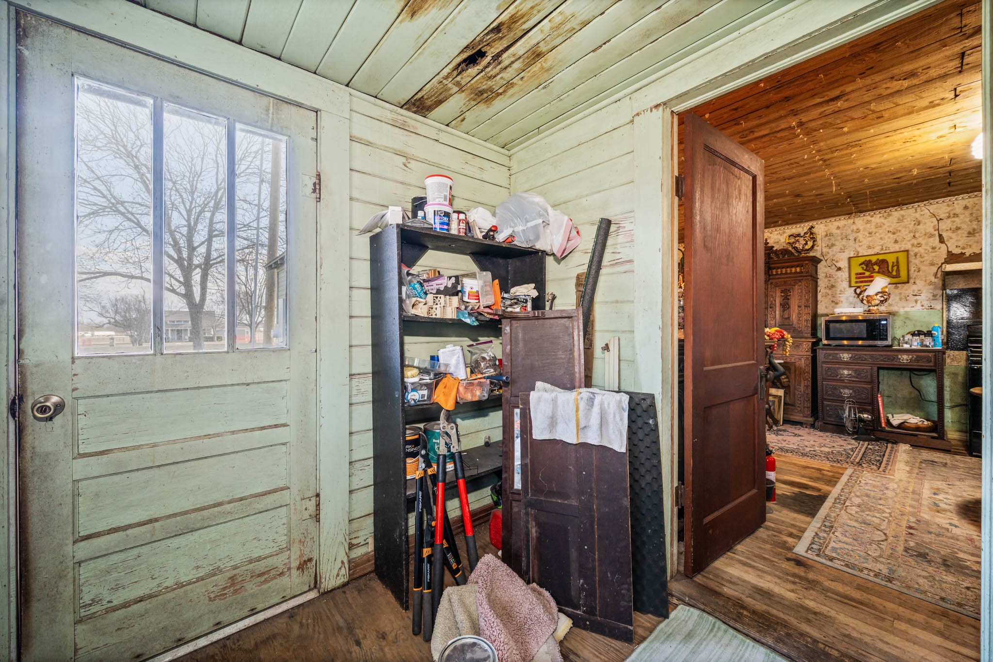 304 S 1st Street