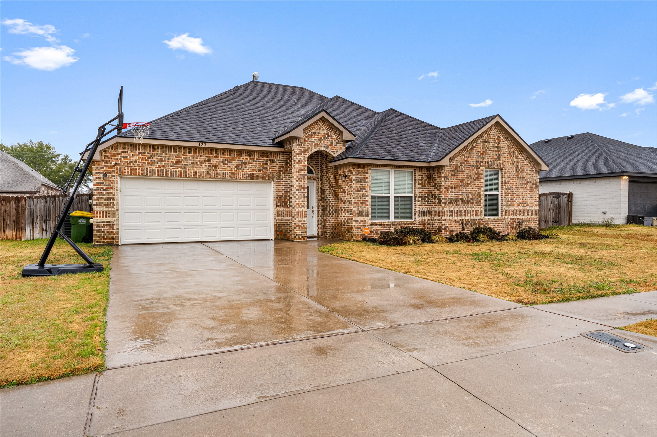 423 Stoneridge Drive