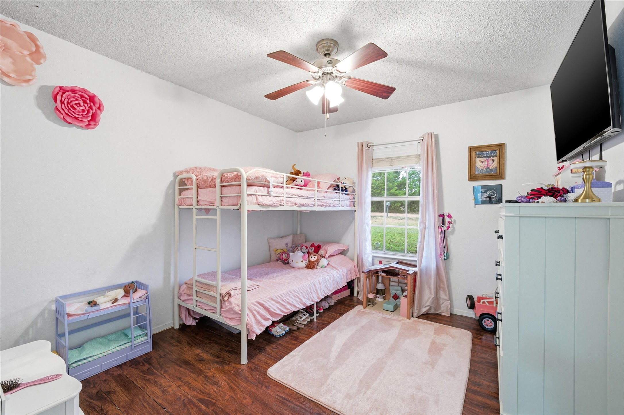 109 E Moonlight Drive