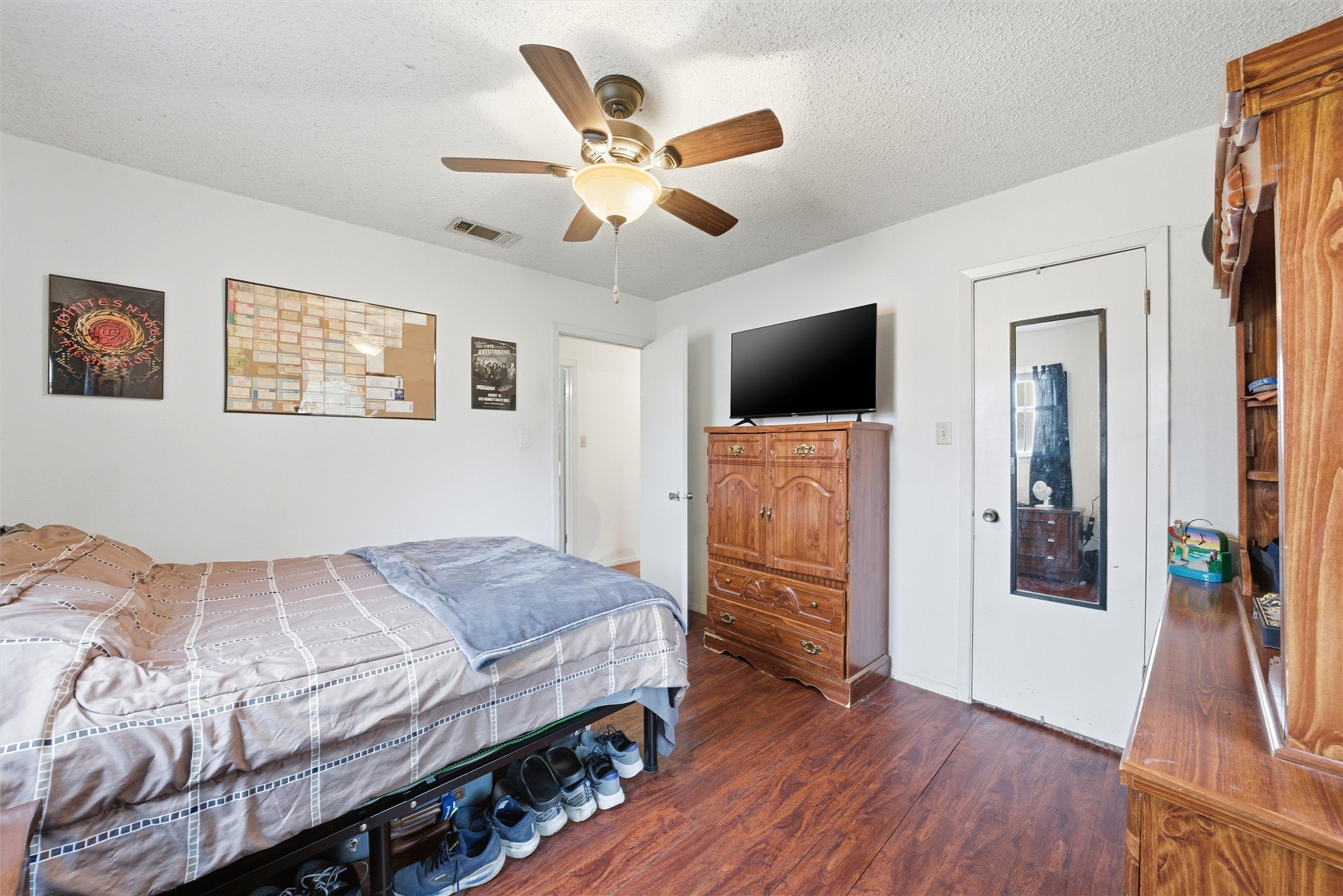 109 E Moonlight Drive