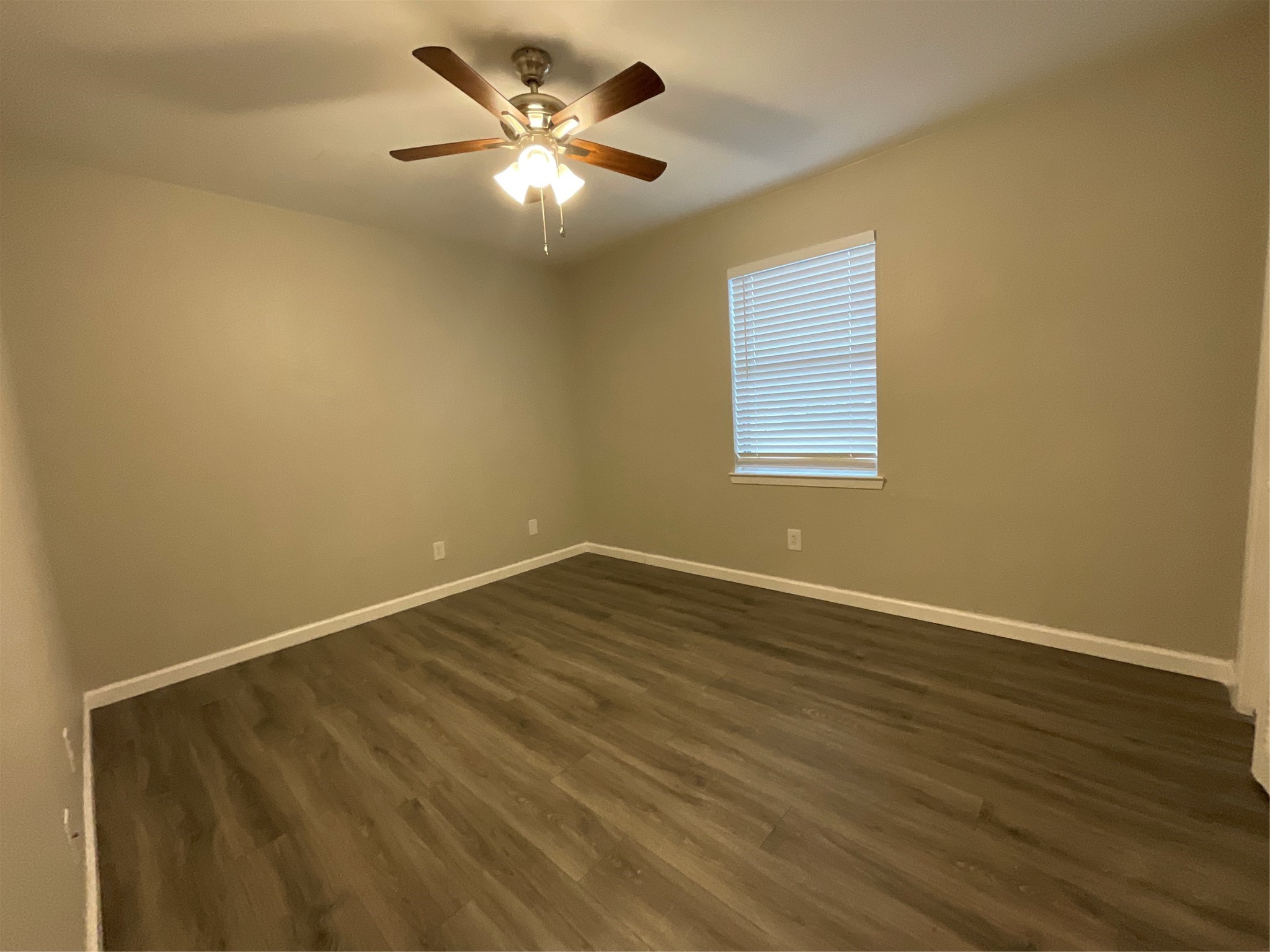 1214 Baylor Avenue 105
