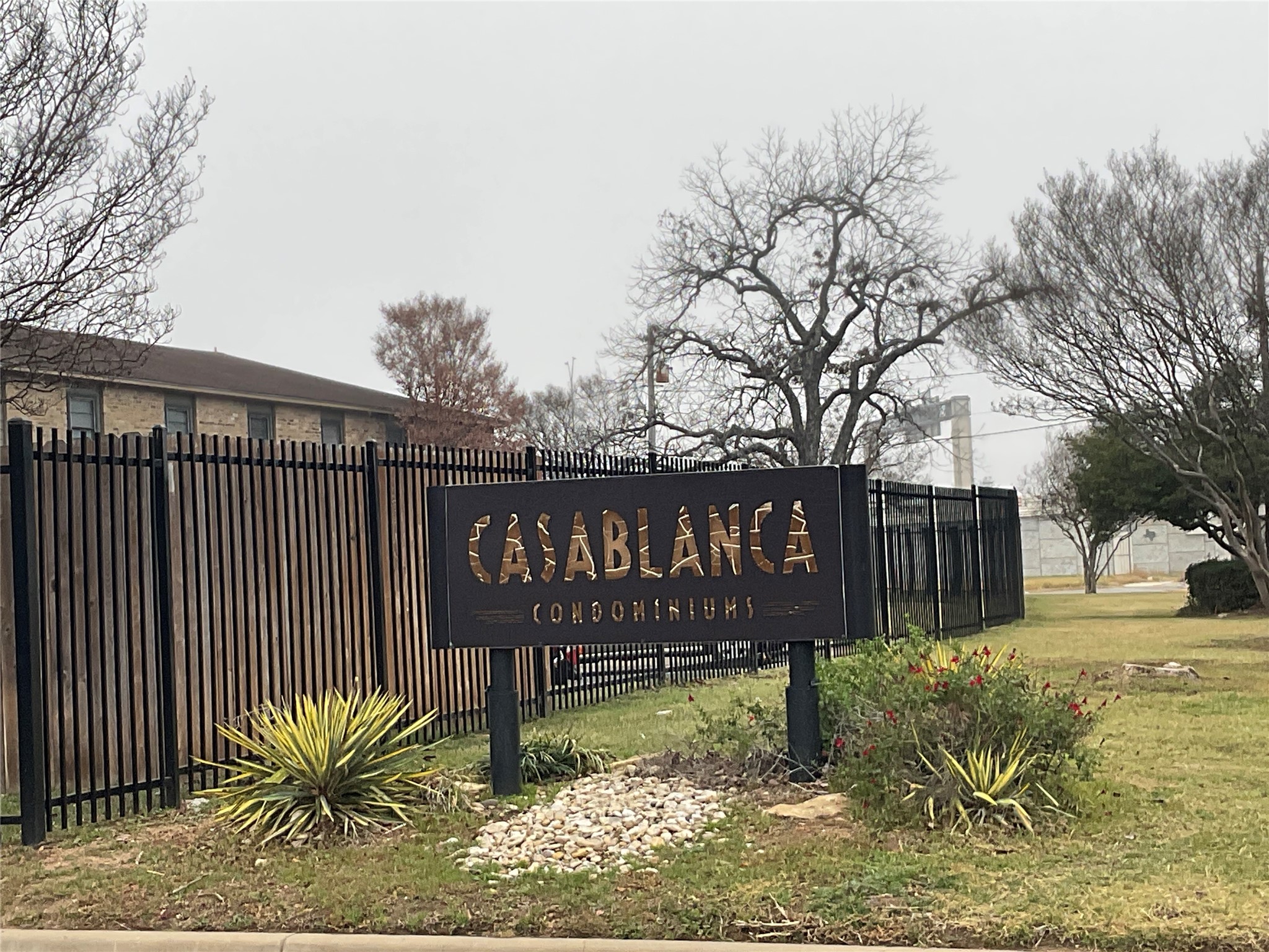 1214 Baylor Avenue 105