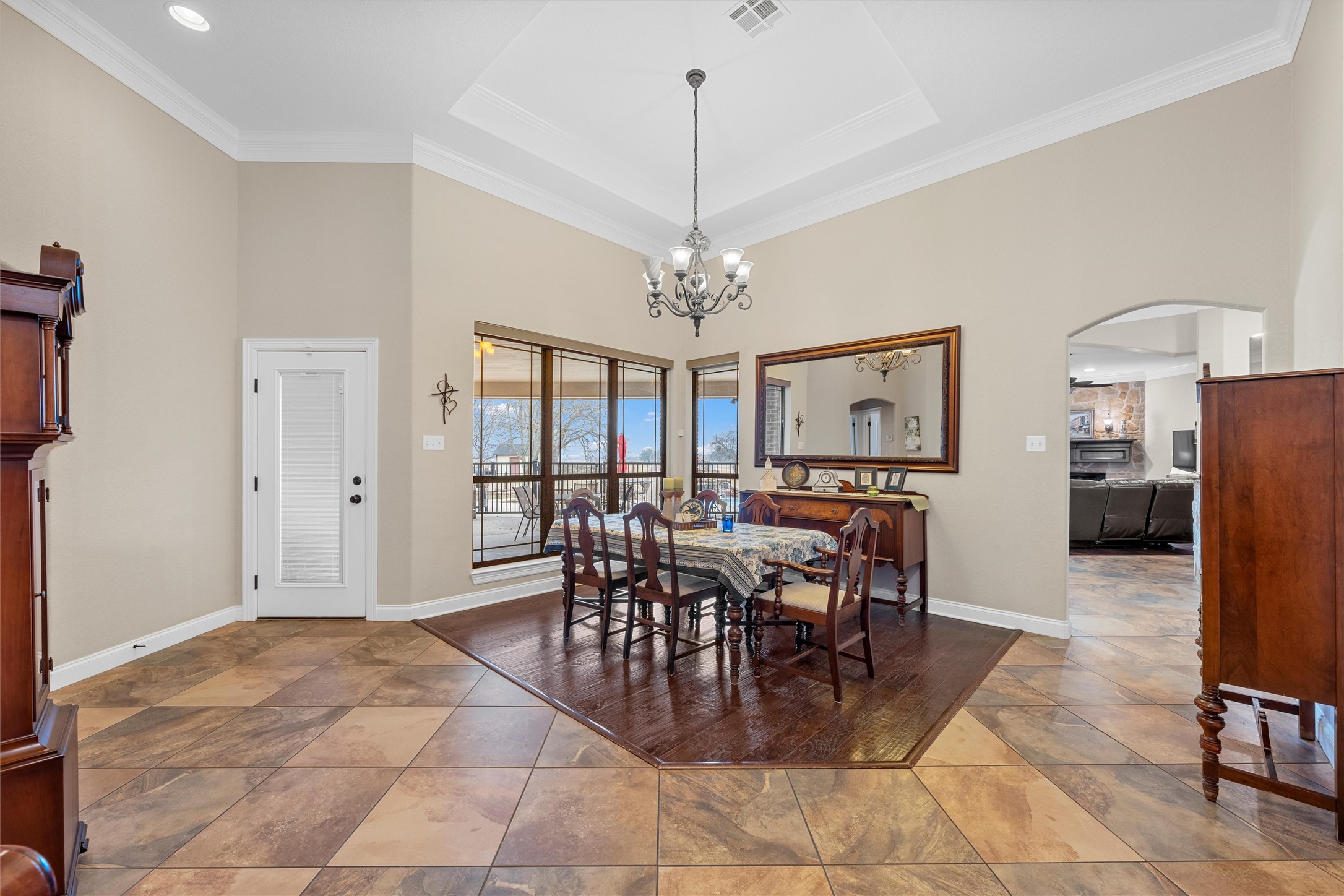 380 N Quail Run Drive