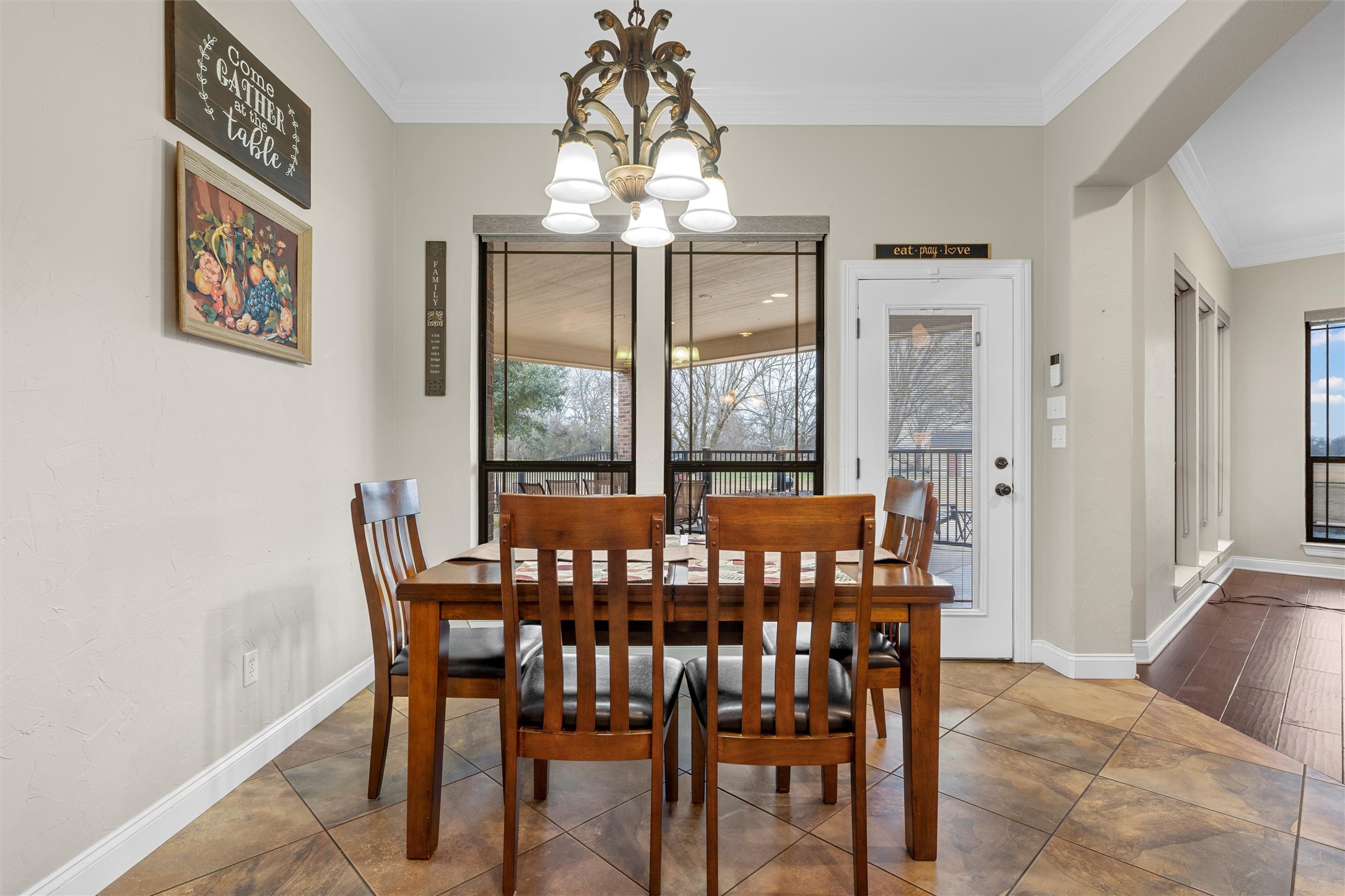 380 N Quail Run Drive