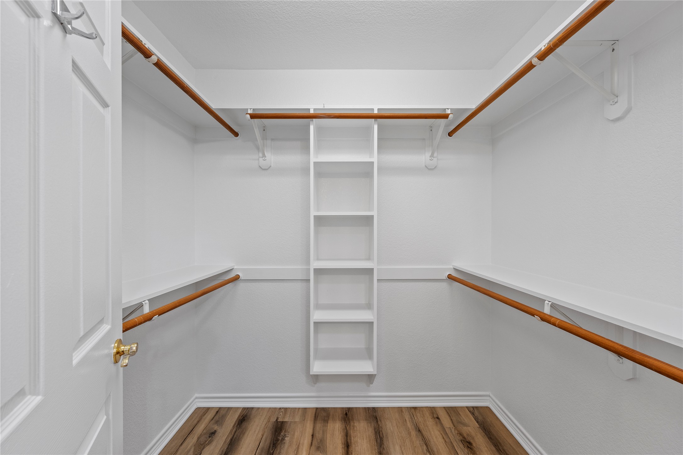 1392 Spanish Oak Trail