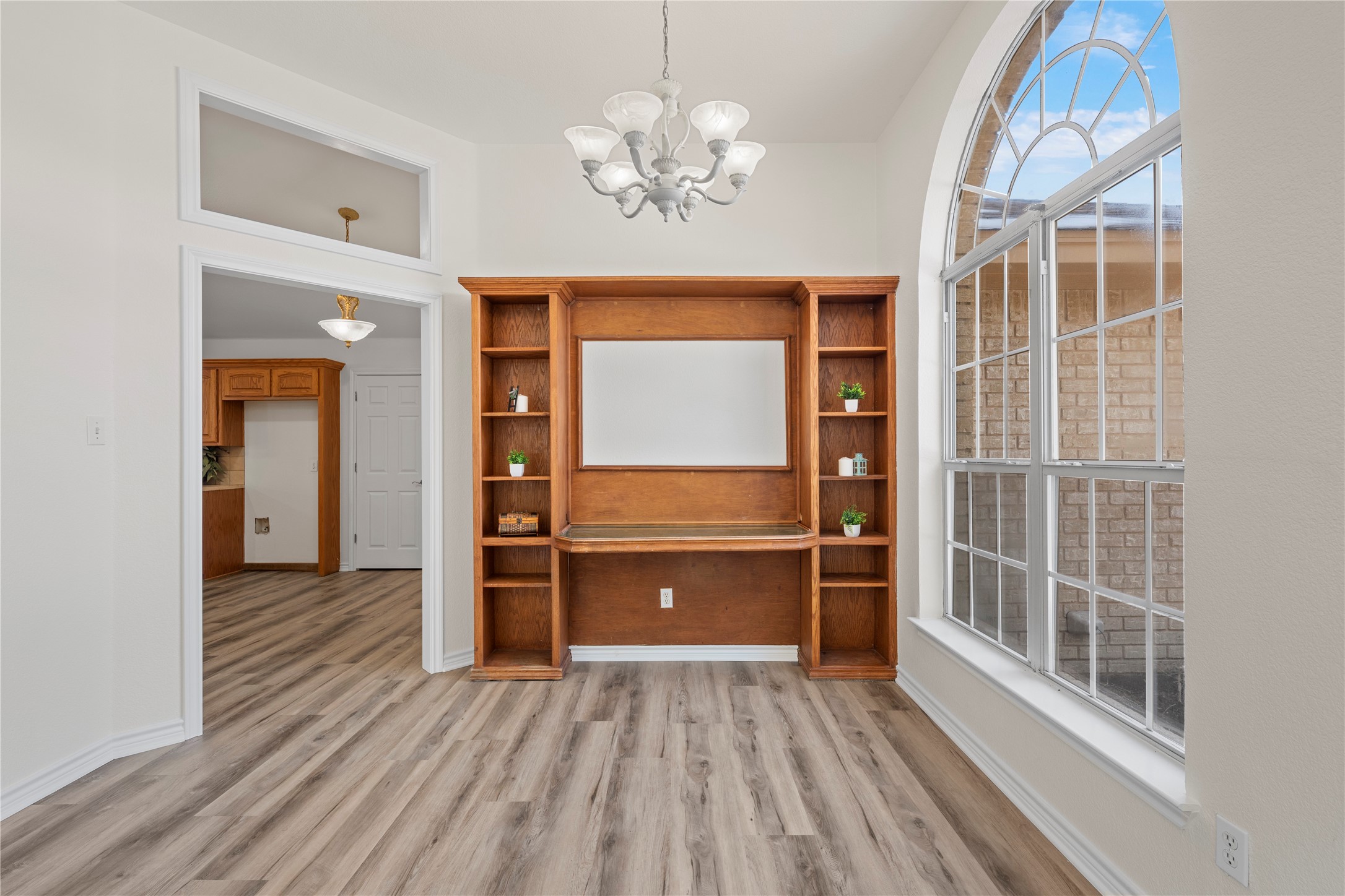 1392 Spanish Oak Trail