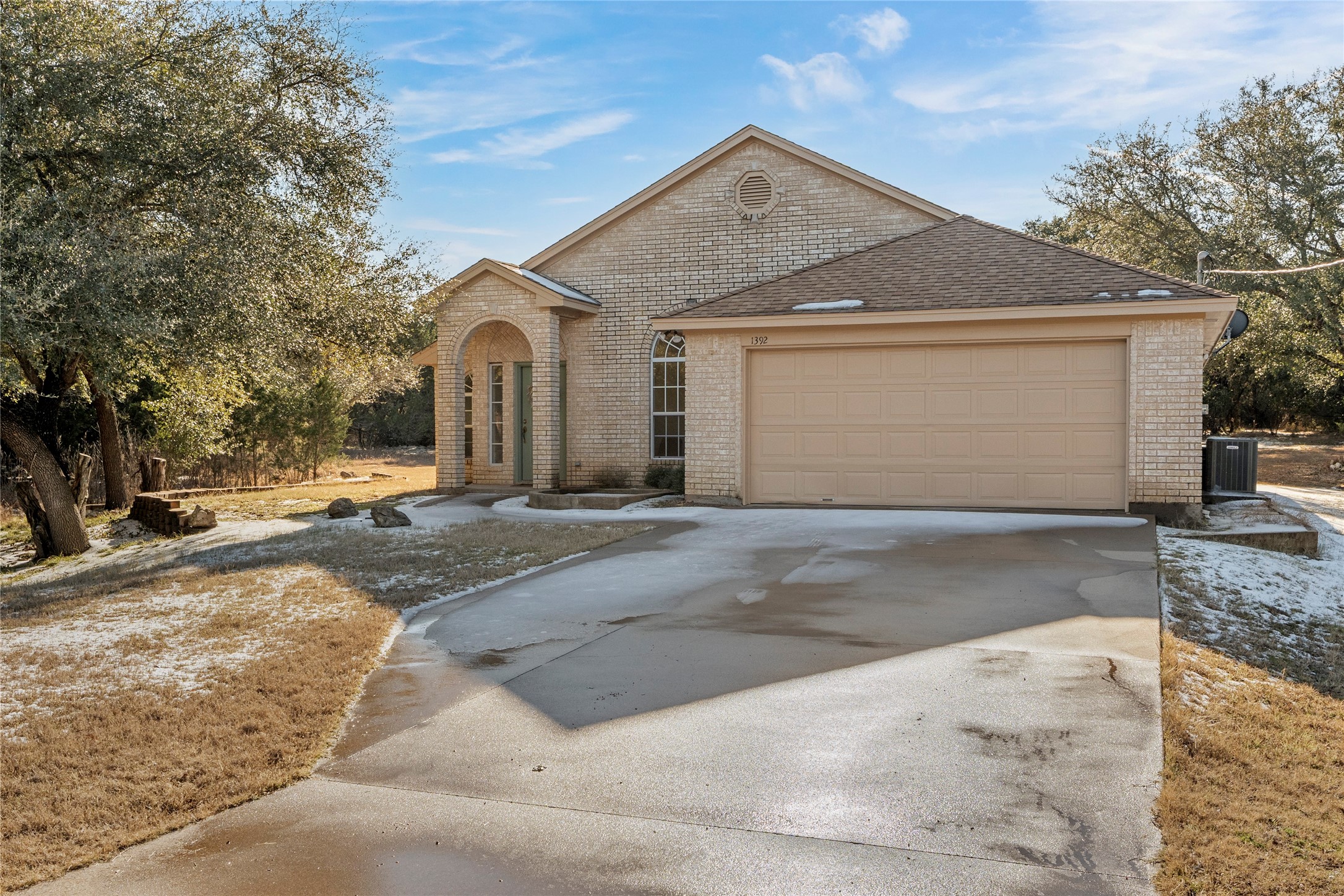 1392 Spanish Oak Trail