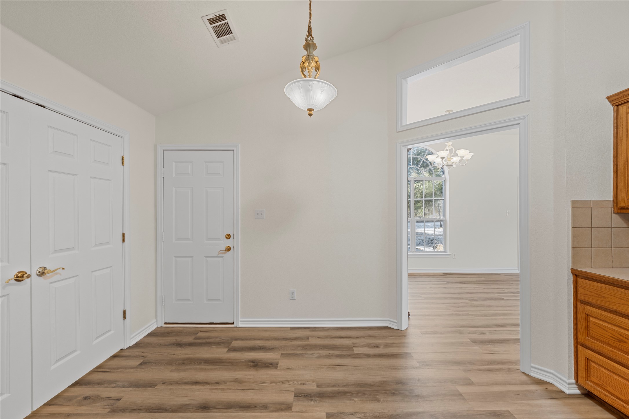 1392 Spanish Oak Trail