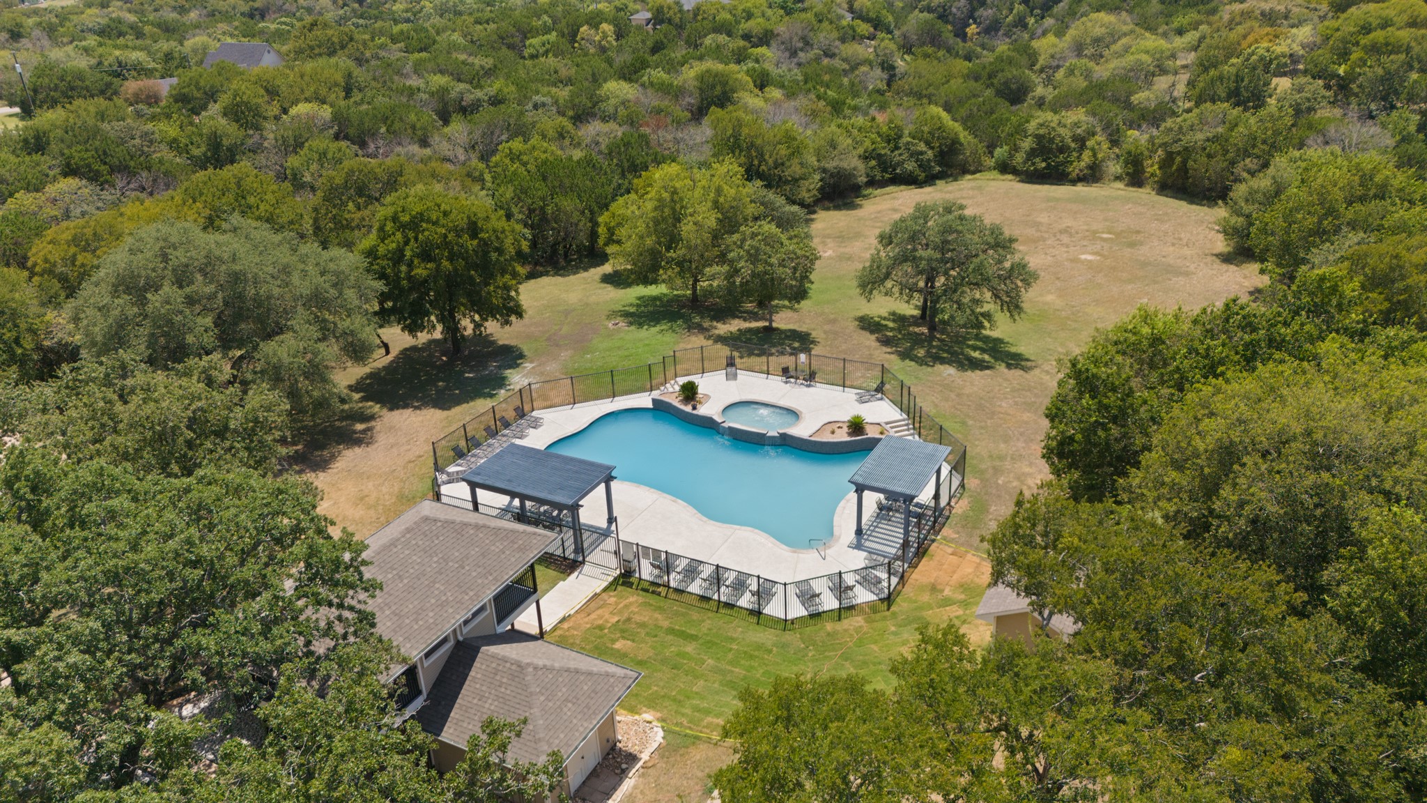 1392 Spanish Oak Trail