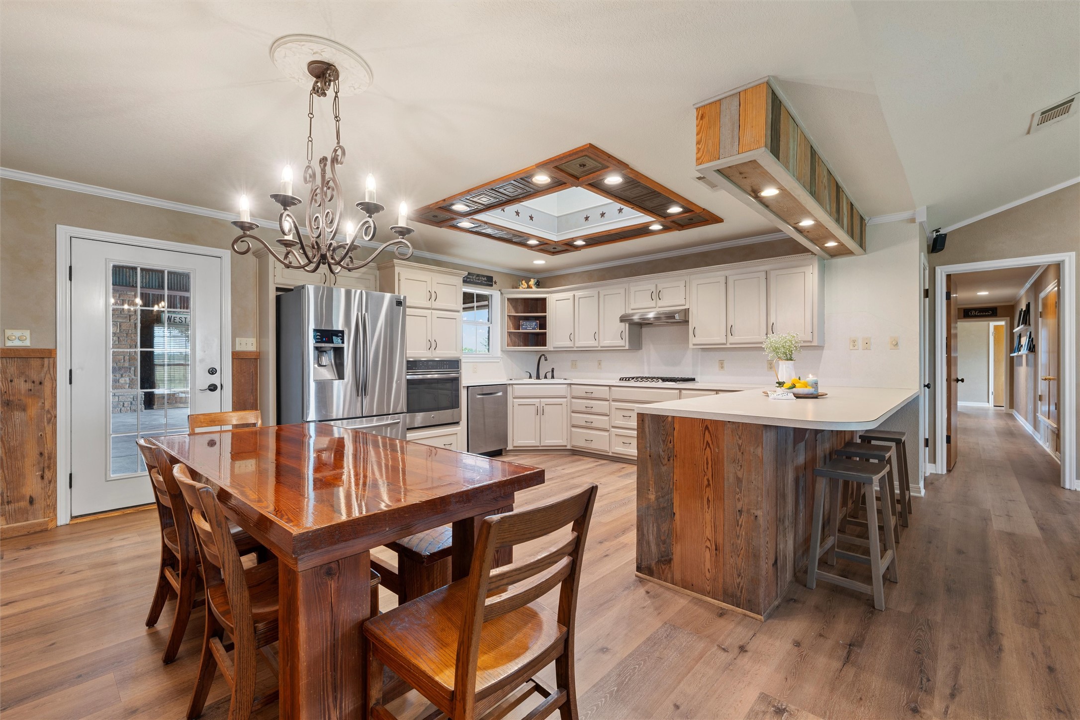 3057 Holy Road