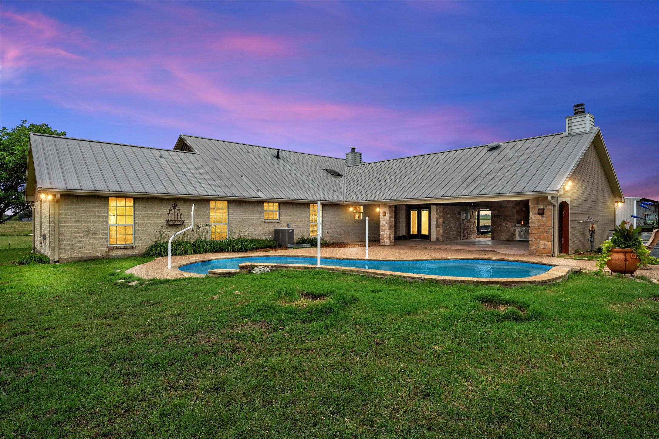 3057 Holy Road